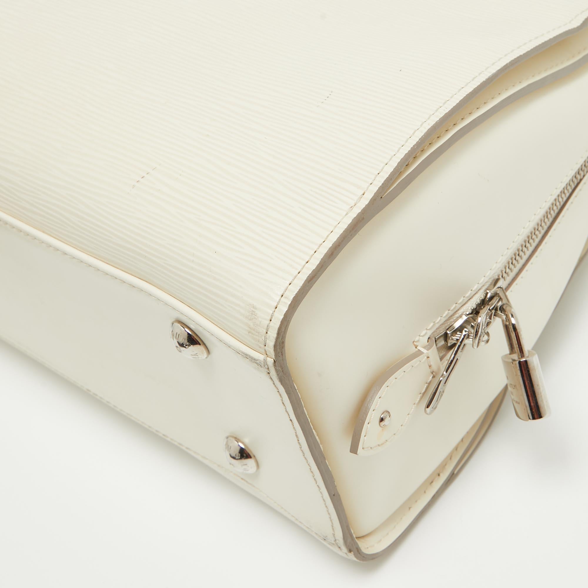Louis Vuitton Ivorie Epi Leather Pont Neuf GM Bag For Sale 1