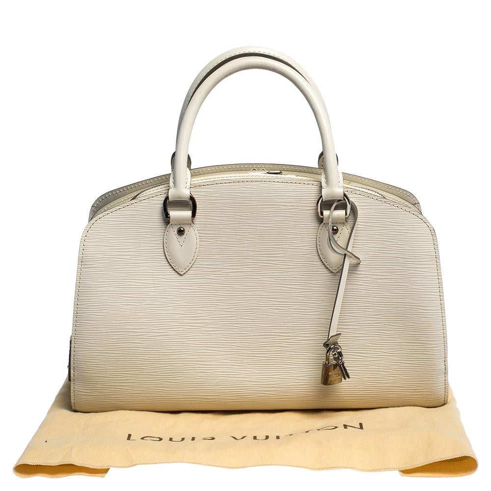 Louis Vuitton Ivorie Epi Leather Pont Neuf PM Bag 7