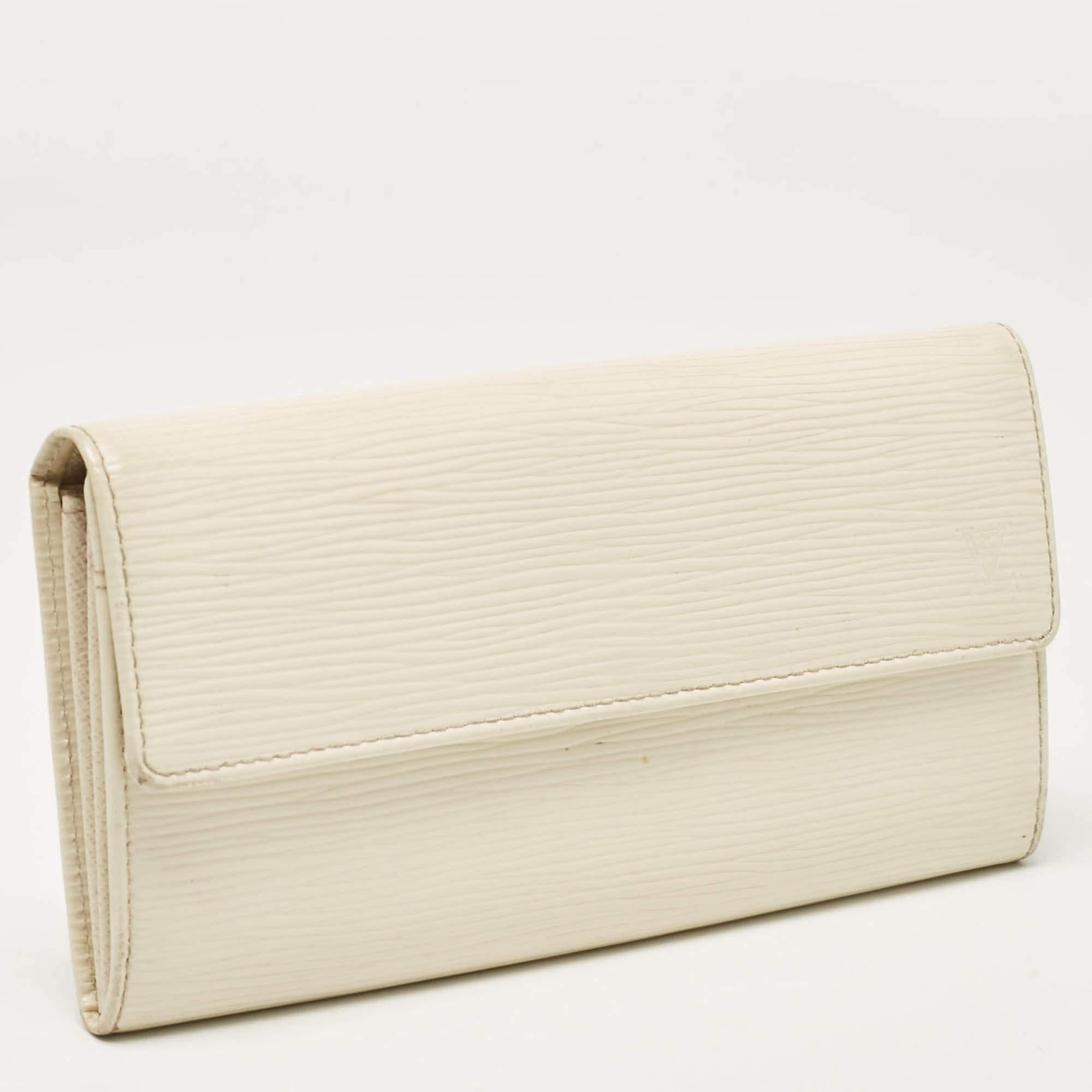 Portafoglio Louis Vuitton Ivorie Epi in pelle Sarah in vendita 2