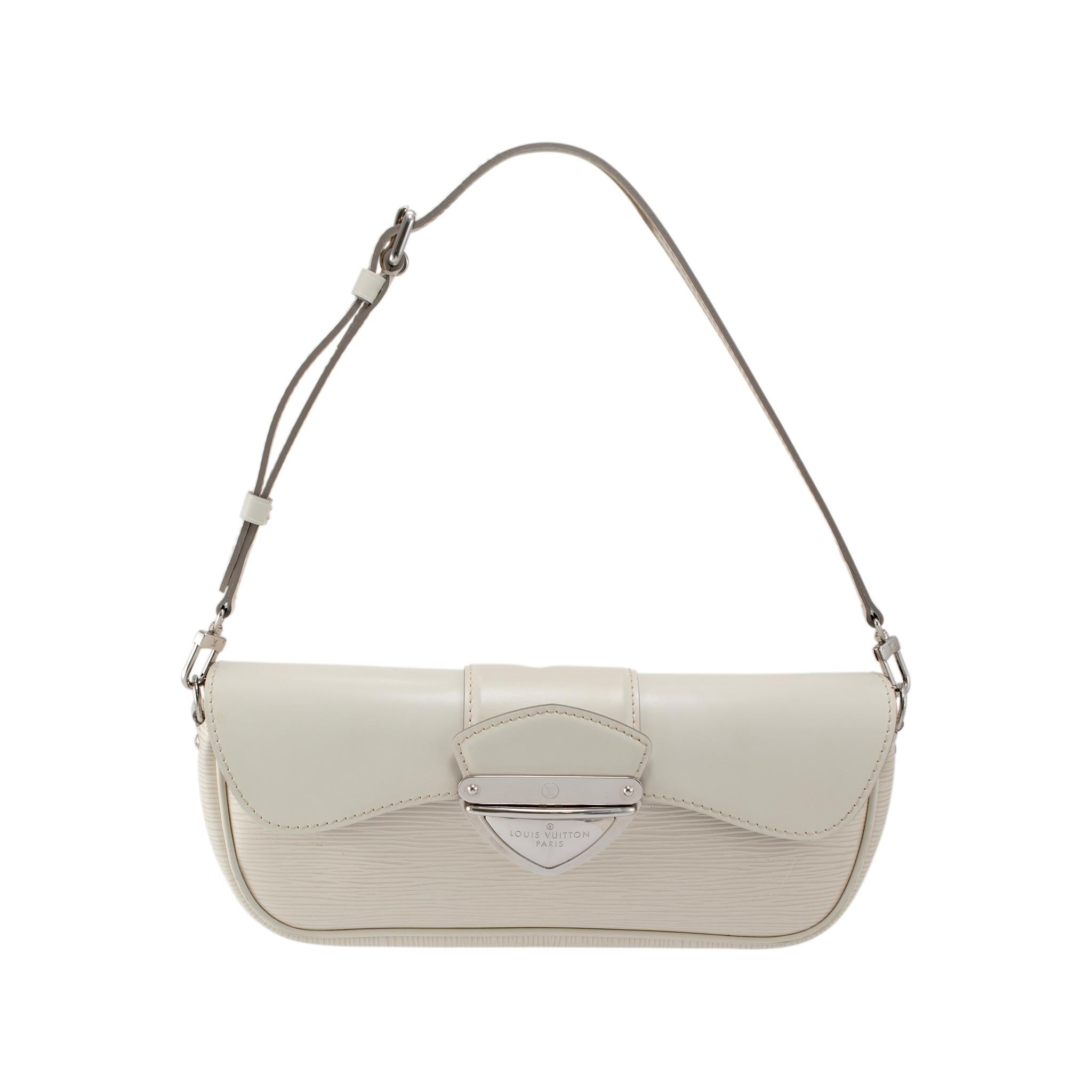 Louis Vuitton Ivory Epi Leather Montaigne M5929J Shoulder Clutch Bag In Excellent Condition In Houston, US