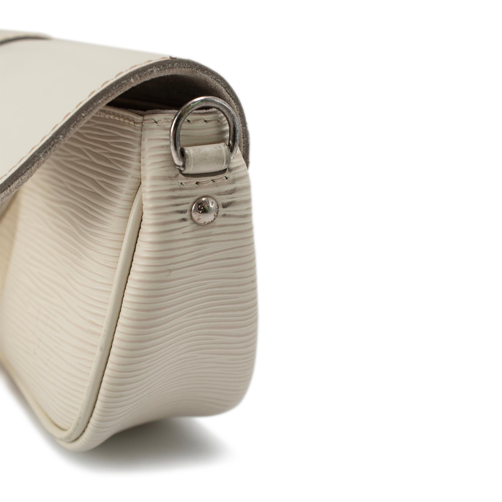 Louis Vuitton Ivory Epi Leather Montaigne M5929J Shoulder Clutch Bag 1