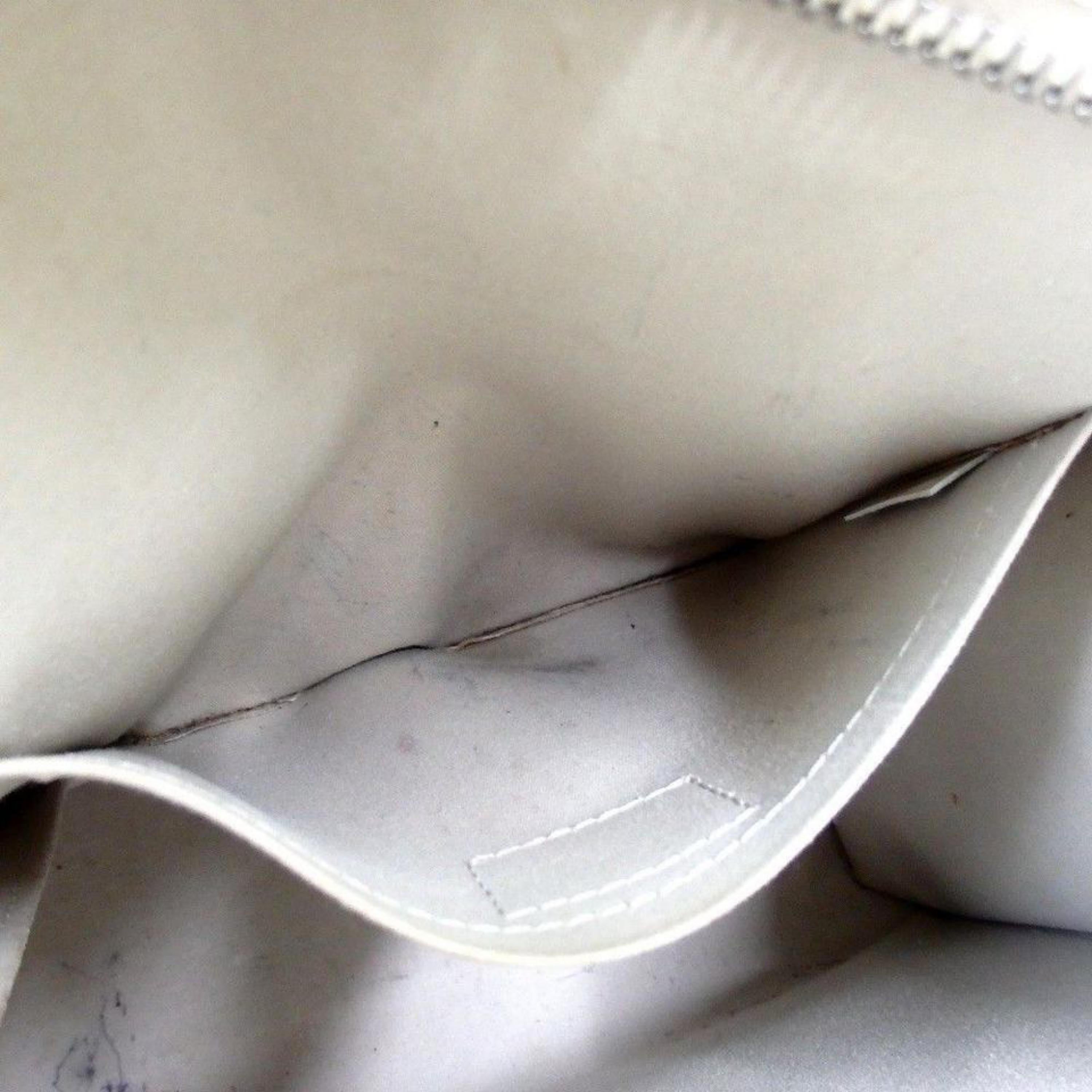 Women's Louis Vuitton Ivory Epi Madeleine Gm 867517 White Leather Shoulder Bag For Sale