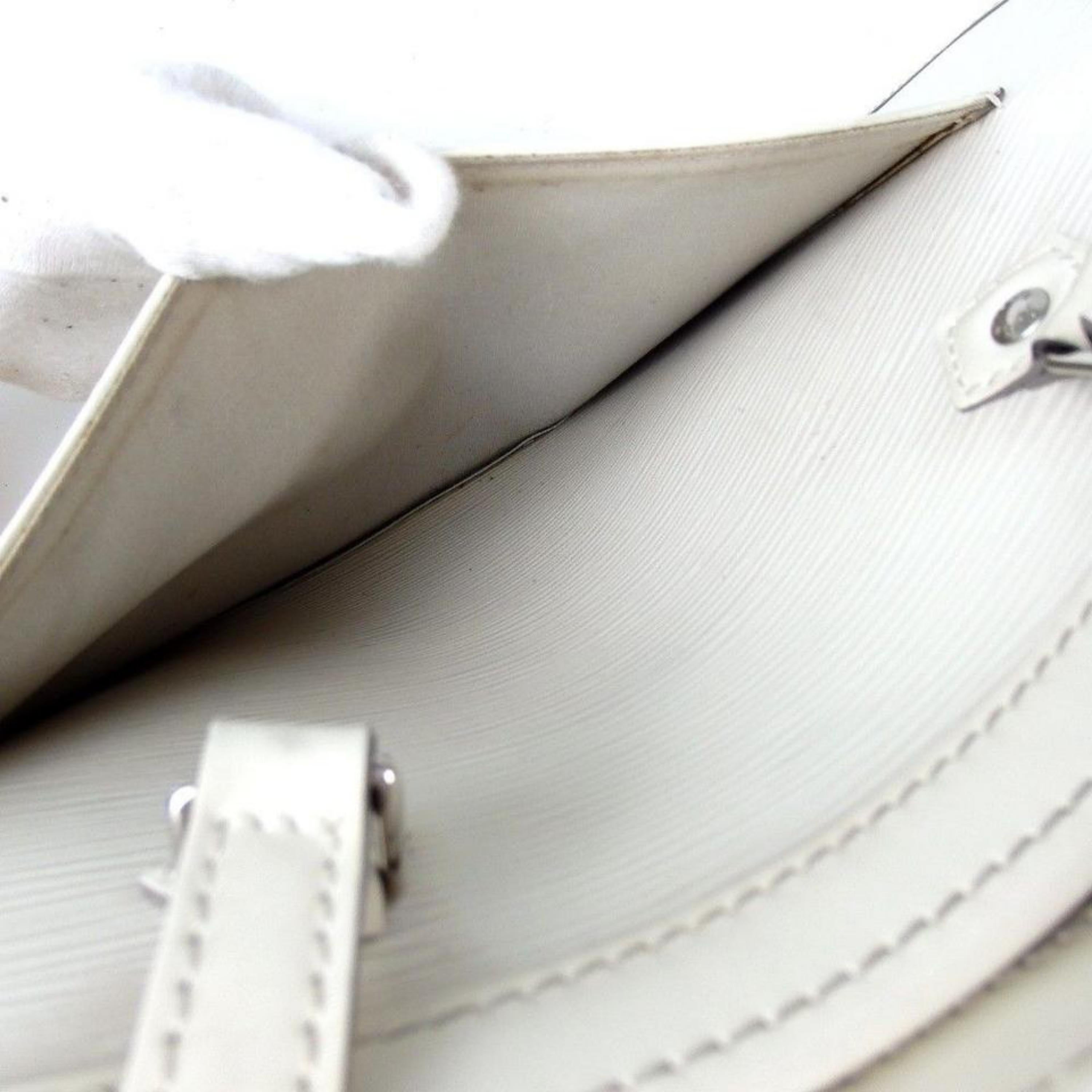 Louis Vuitton Ivory Epi Madeleine Gm 867517 White Leather Shoulder Bag For Sale 1