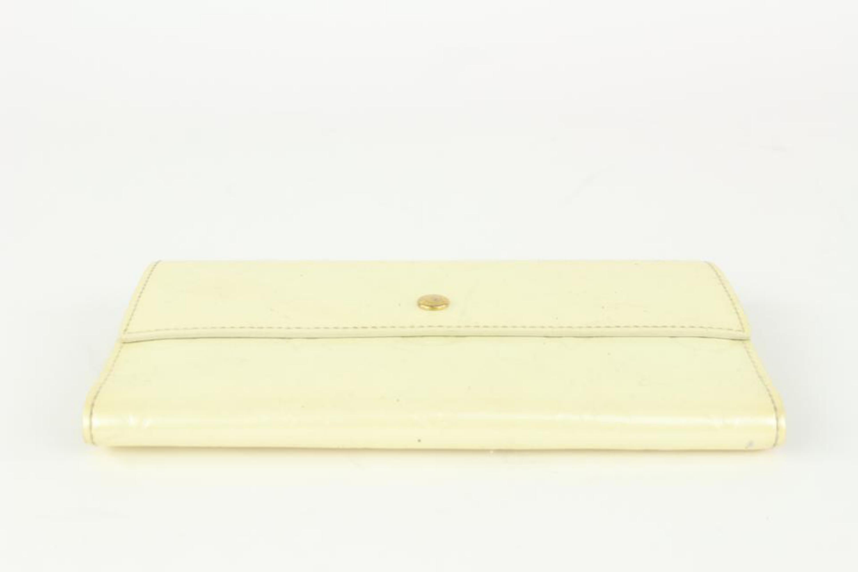 Yellow Louis Vuitton Ivory Monogram Vernis Porte Tresor Sarah Wallet 1LM1026