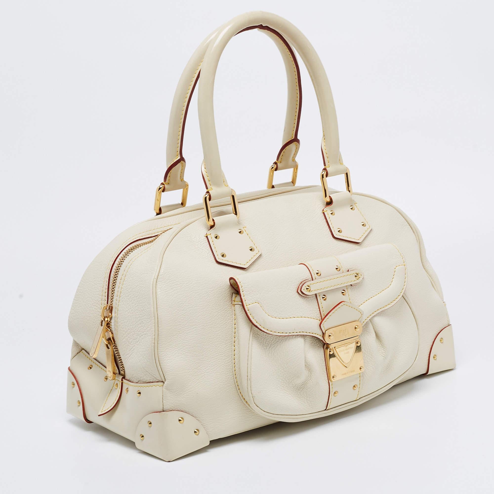 Louis Vuitton Ivory Suhali Leather Limited Edition Le Superbe Bag In Good Condition In Dubai, Al Qouz 2