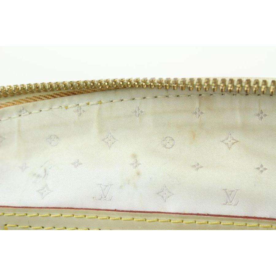 Louis Vuitton Ivory Suhali Leather Lockit PM Dome Bag 820lv88 For Sale 3