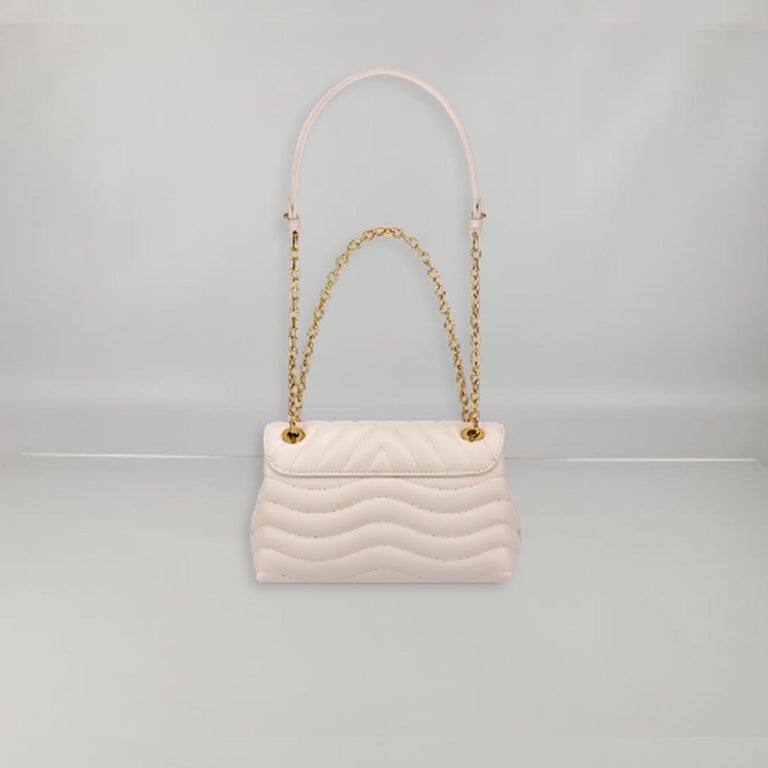 Louis Vuitton Chain Plain Leather Crossbody Logo Shoulder Bags
