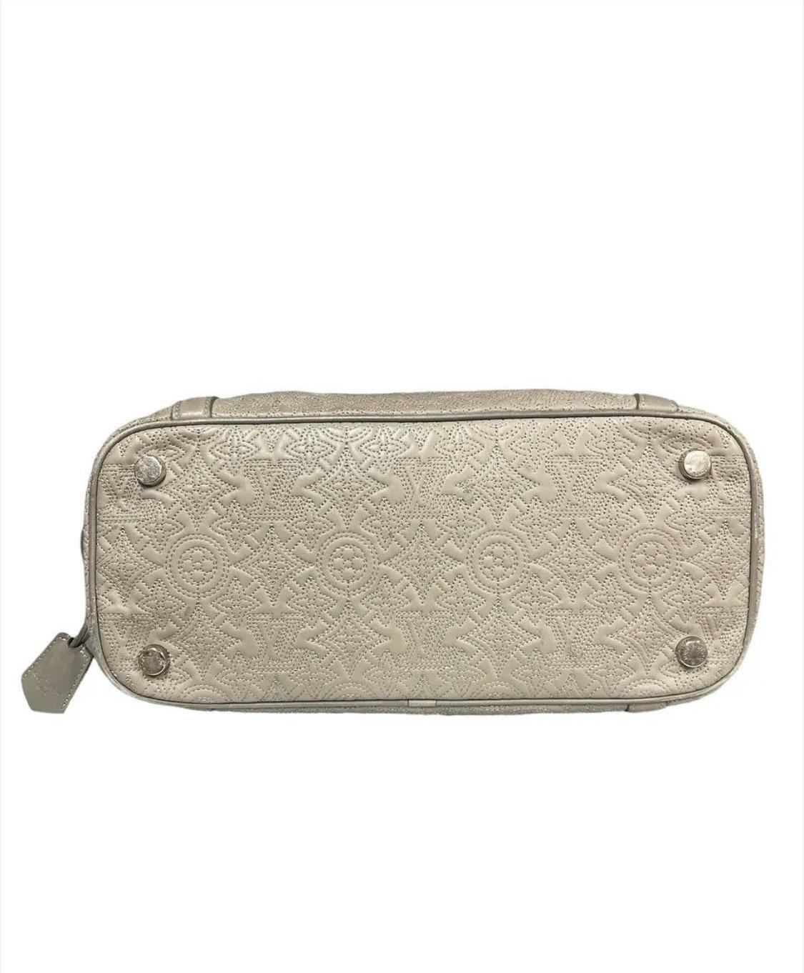 Louis Vuitton Ixia Grigia Borsa a mano 1