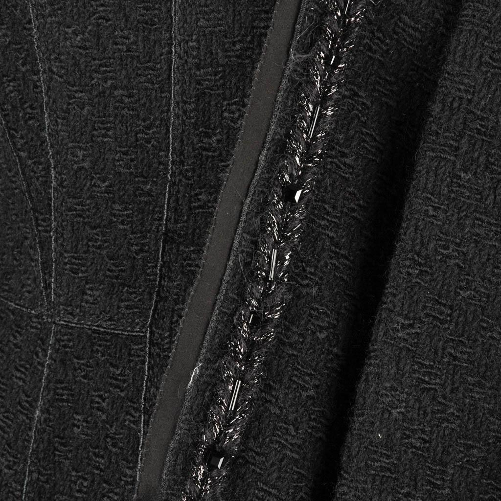 Louis Vuitton - Veste à manches 3/4 assortie avec écharpe et détails en perles, taille 40/6 en vente 7