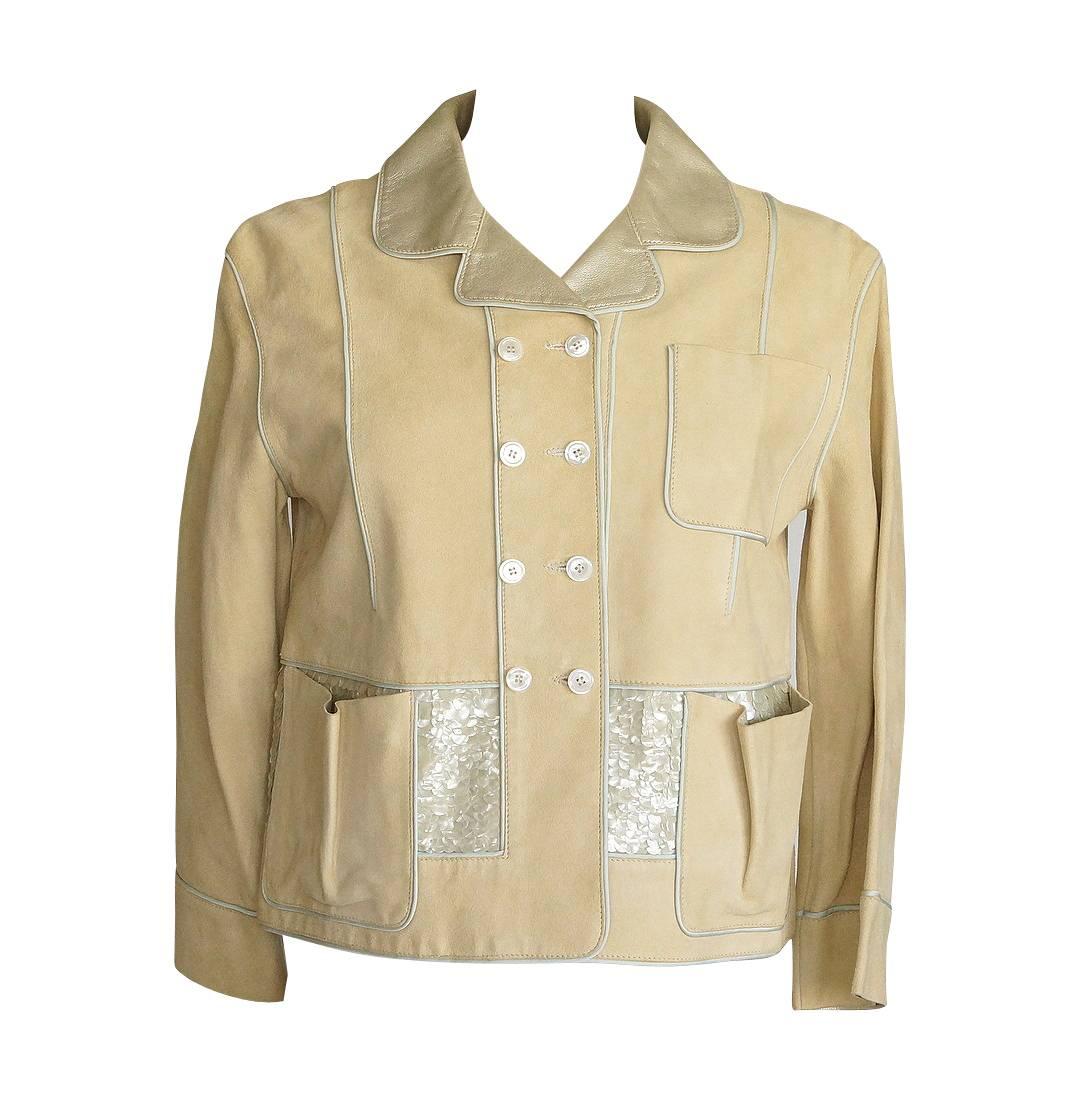 Louis Vuitton Jacket Adorned Suede Paillettes Gold Leather Collar Lining 34 /4   In Excellent Condition For Sale In Miami, FL