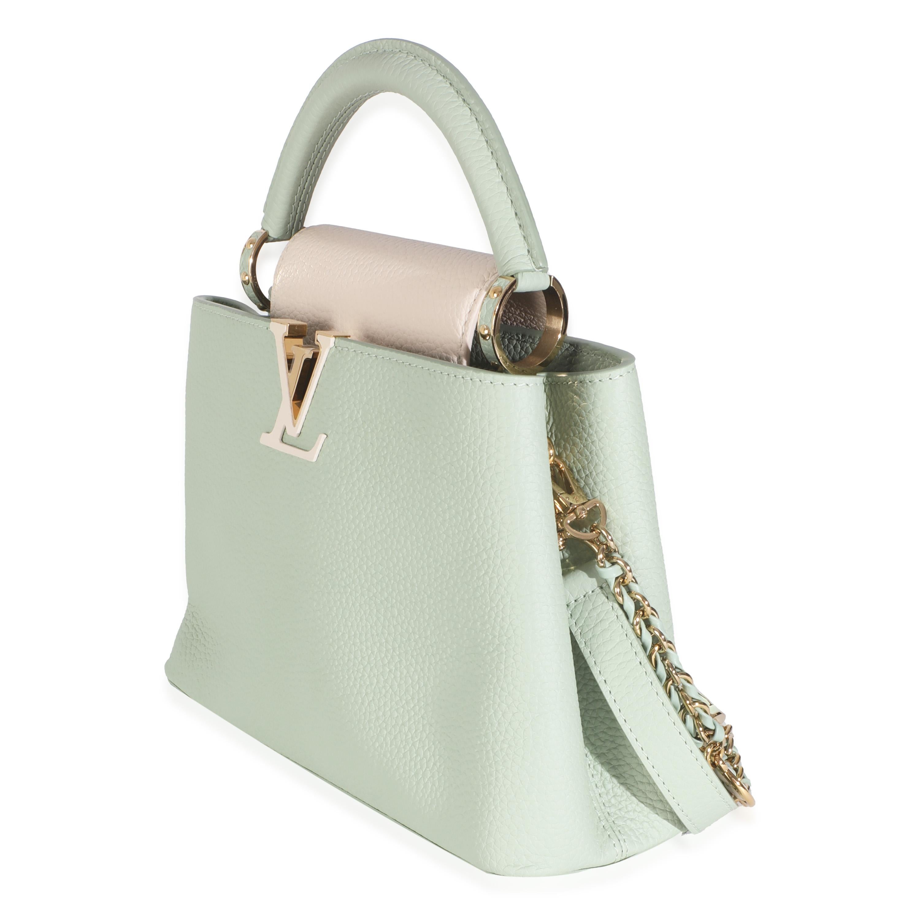 Louis Vuitton Jade Taurillon Fiore Capucines BB In condizioni ottime in vendita a New York, NY