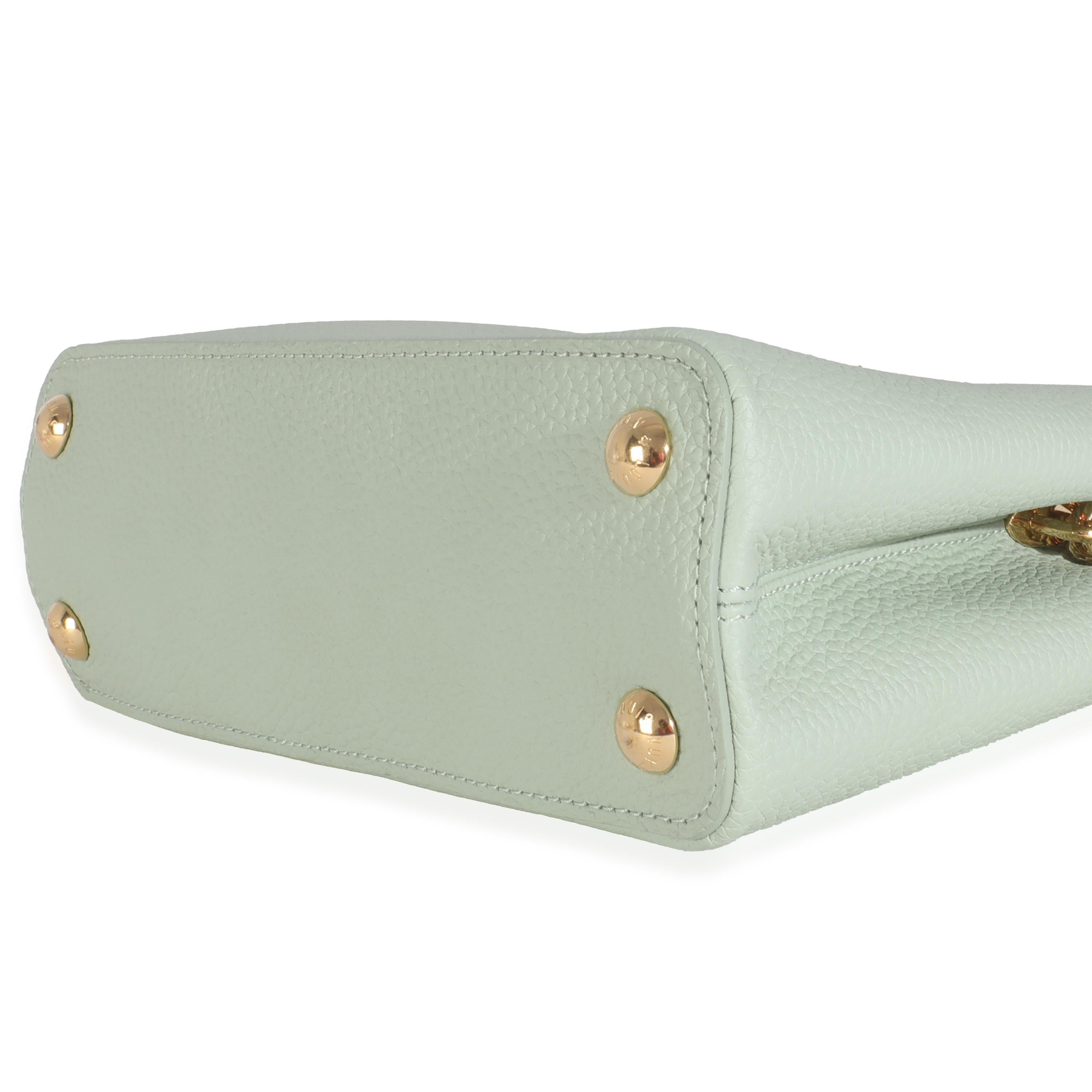 Donna Louis Vuitton Jade Taurillon Fiore Capucines BB in vendita