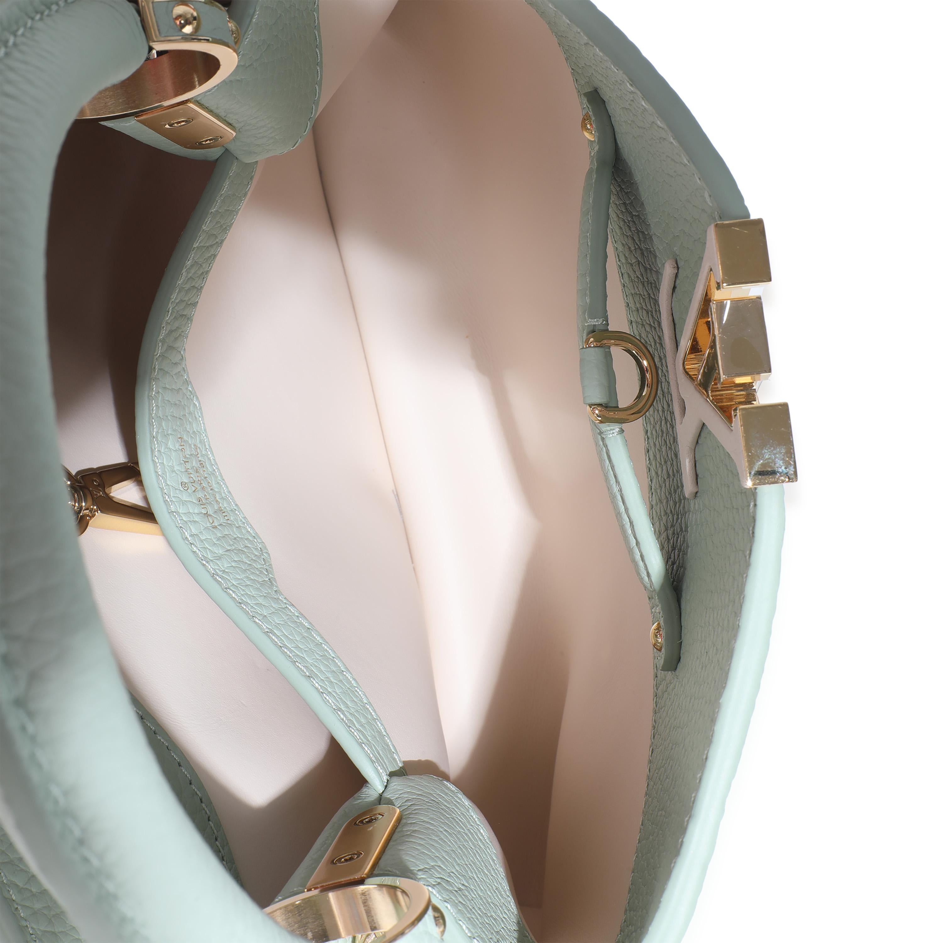 Louis Vuitton Jade Taurillon Fiore Capucines BB in vendita 1