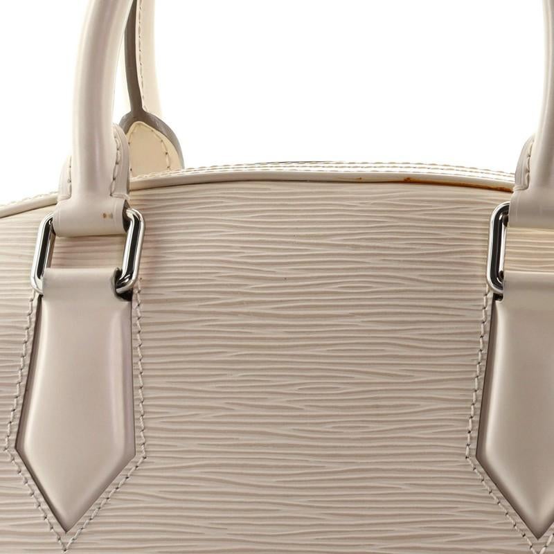 Louis Vuitton Jasmin Bag Epi Leather In Fair Condition In NY, NY