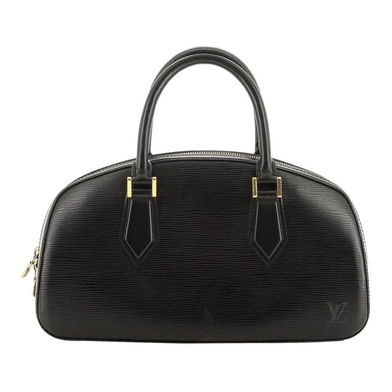 Louis Vuitton Black Epi Leather Twist MM Bag For Sale at 1stDibs