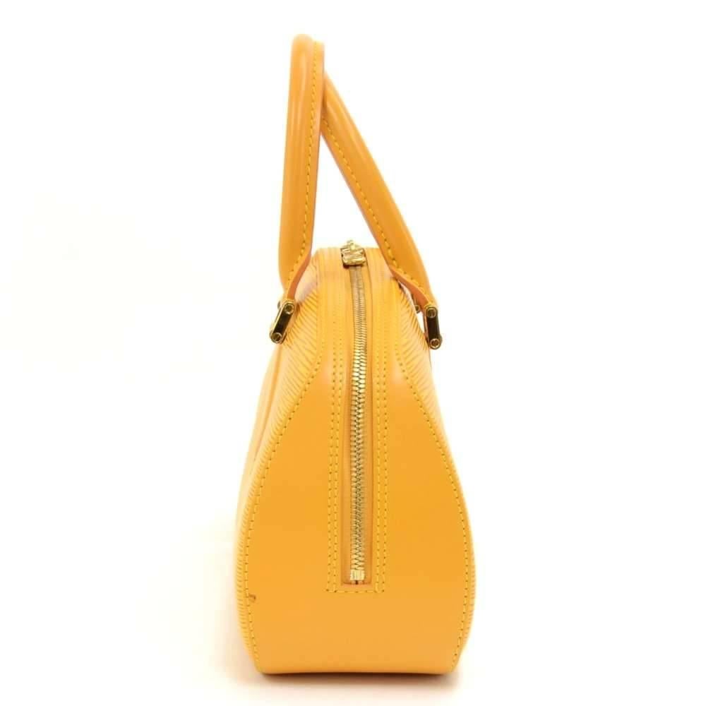 Louis Vuitton Jasmin Yellow Epi Leather Hand Bag  In Good Condition In Fukuoka, Kyushu