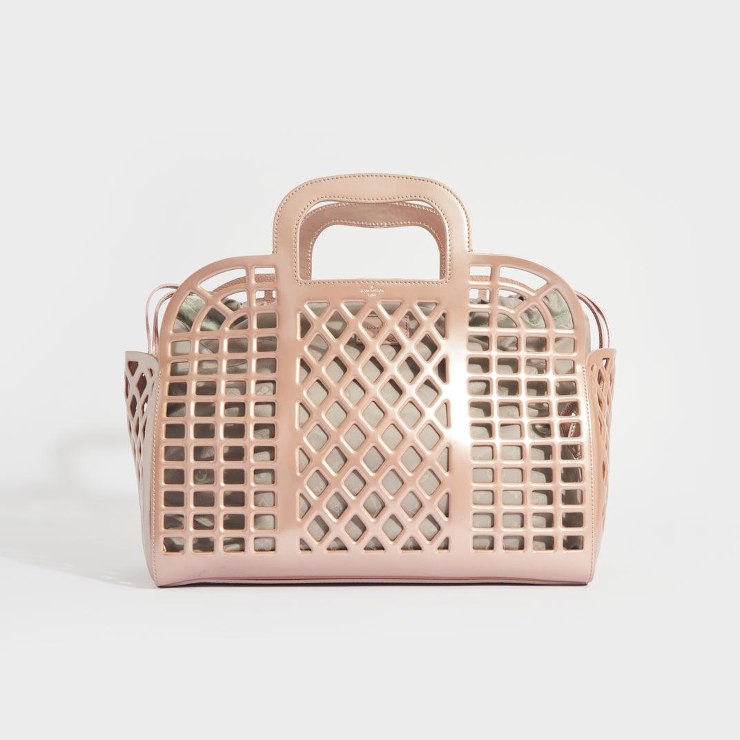 Historic Parisian house Louis Vuitton has stepped away from traditions to contemporary designs with the Jelly MM tote bag. Inspired by Marc Jacobs transparency theme, it’s taken the basket bags silhouette and rendered it from perforated metallic