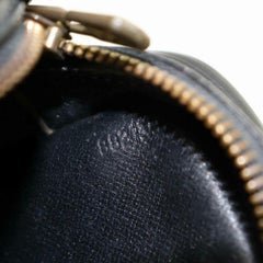 Louis Vuitton Jeune Fille Noir 870270 Black Leather Cross Body Bag