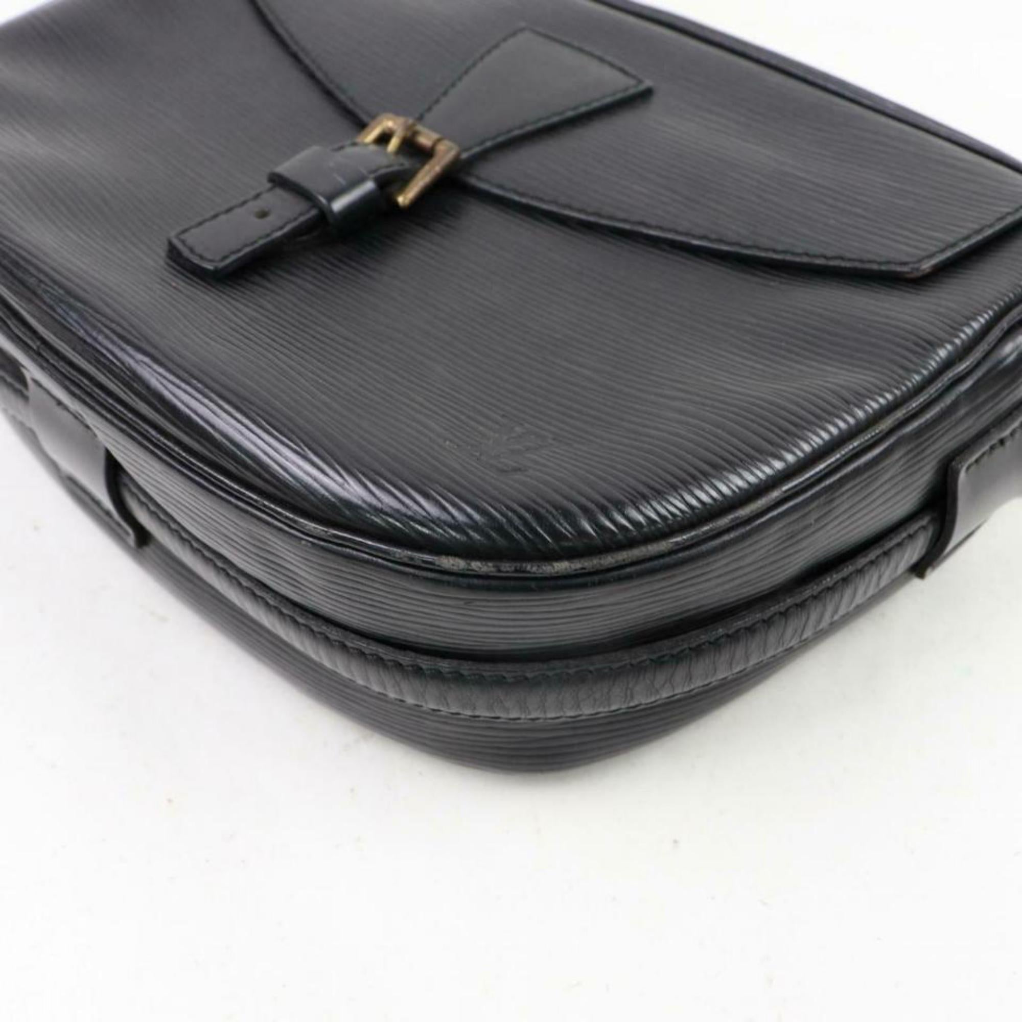 Louis Vuitton Jeune Fille Noir 870270 Black Leather Cross Body Bag For Sale 5