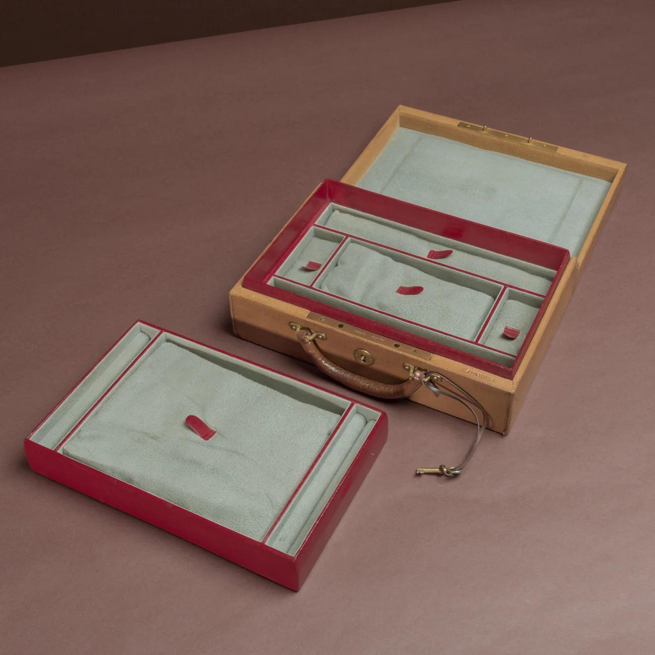 Louis Vuitton Jewel Case, circa 1920 For Sale 2