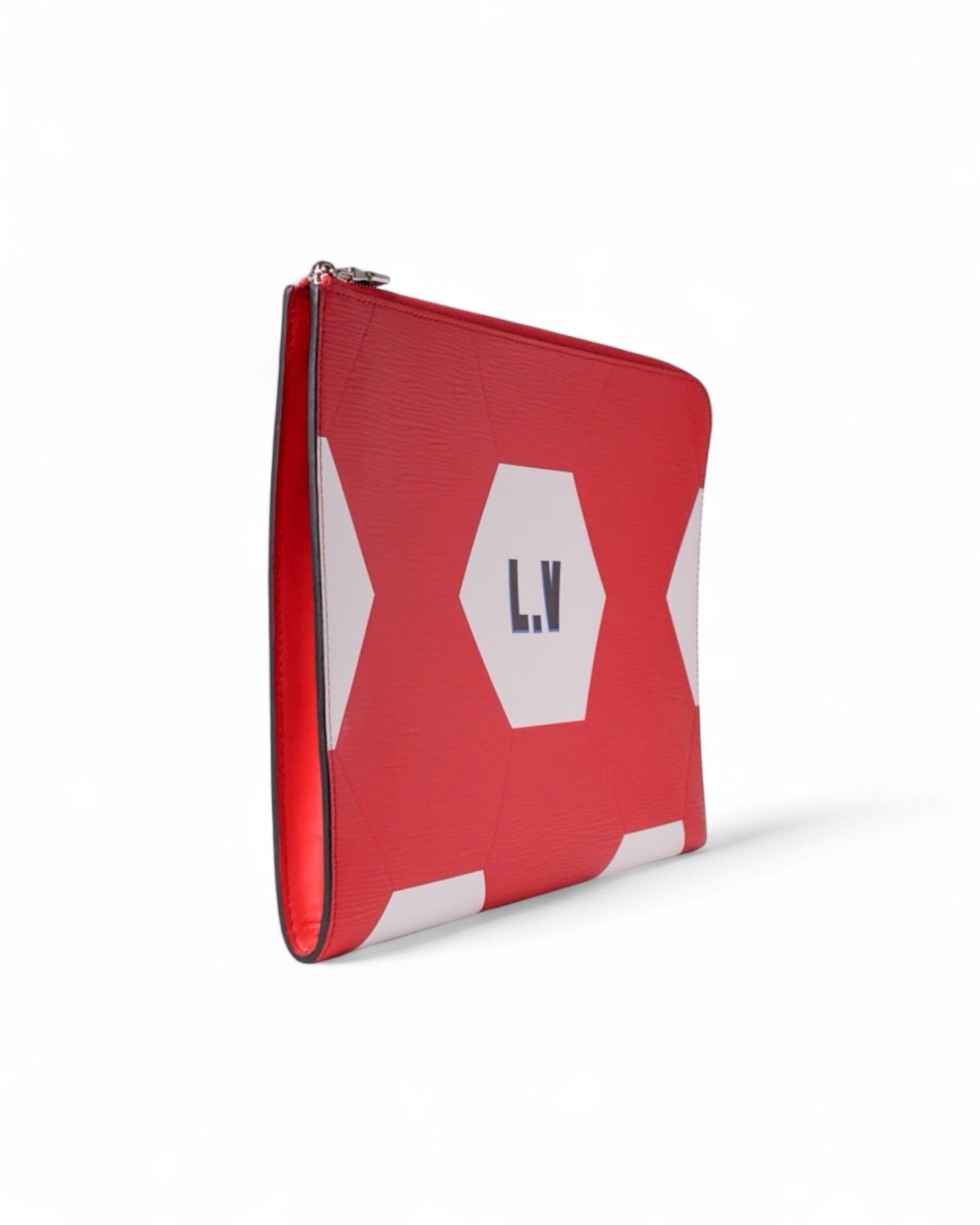 Louis Vuitton Jour GM Clutch FIFA World Cup Russia L.E. im Angebot 6