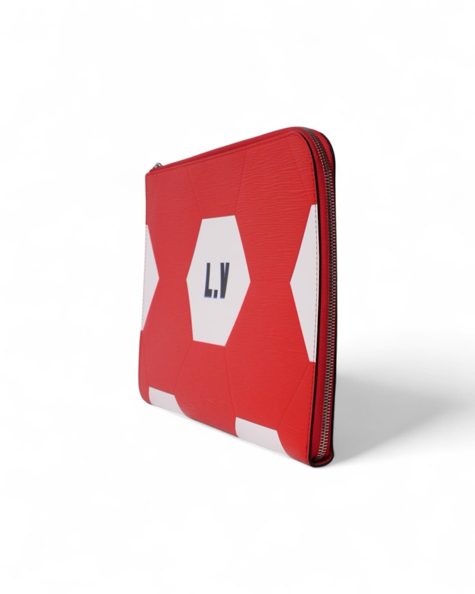 Louis Vuitton Jour GM Clutch FIFA World Cup Russia L.E. im Angebot 1