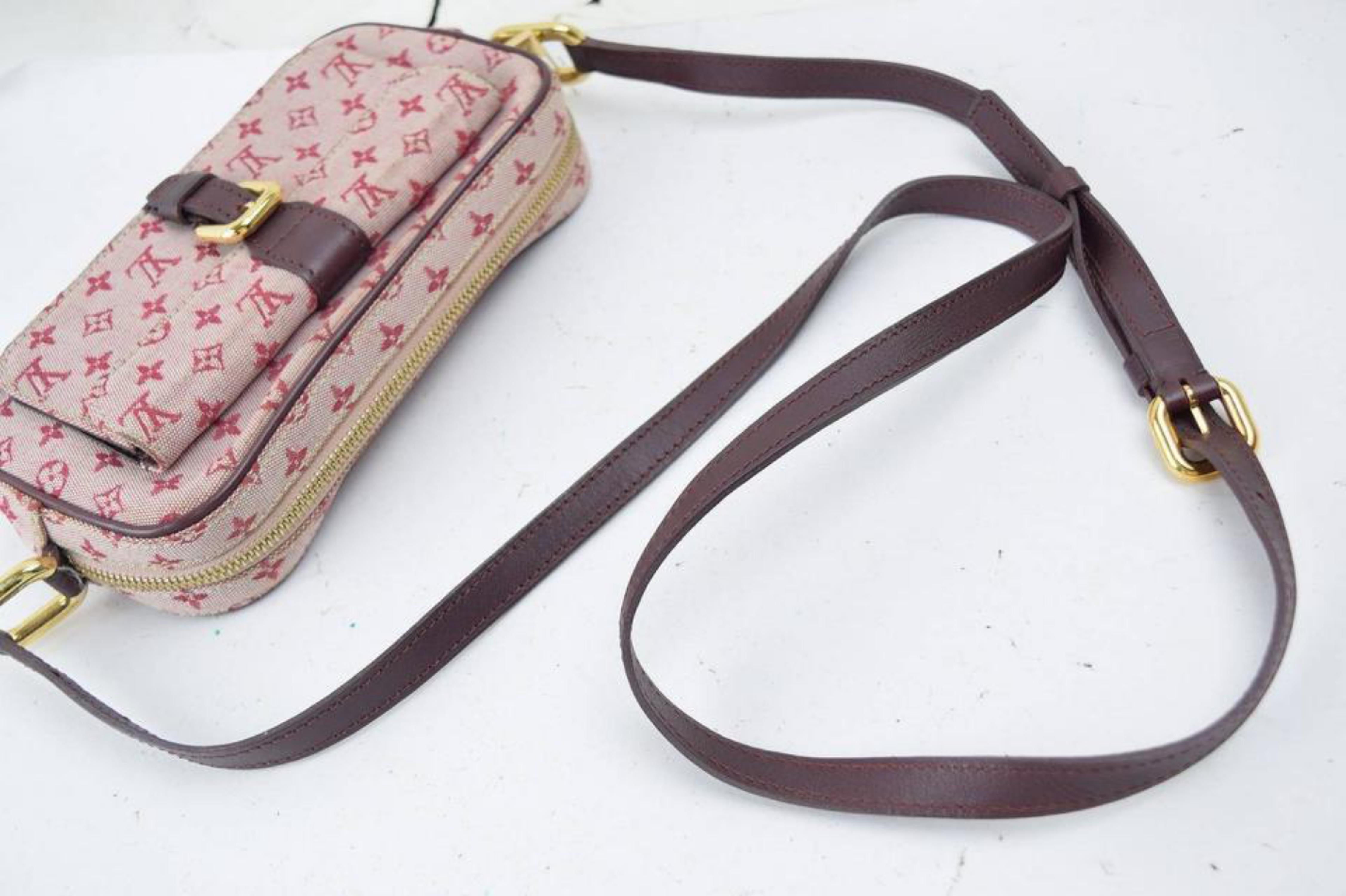 Louis Vuitton Juliette Monogram Mini Lin 867771 Burgundy Canvas Cross Body Bag In Good Condition For Sale In Forest Hills, NY