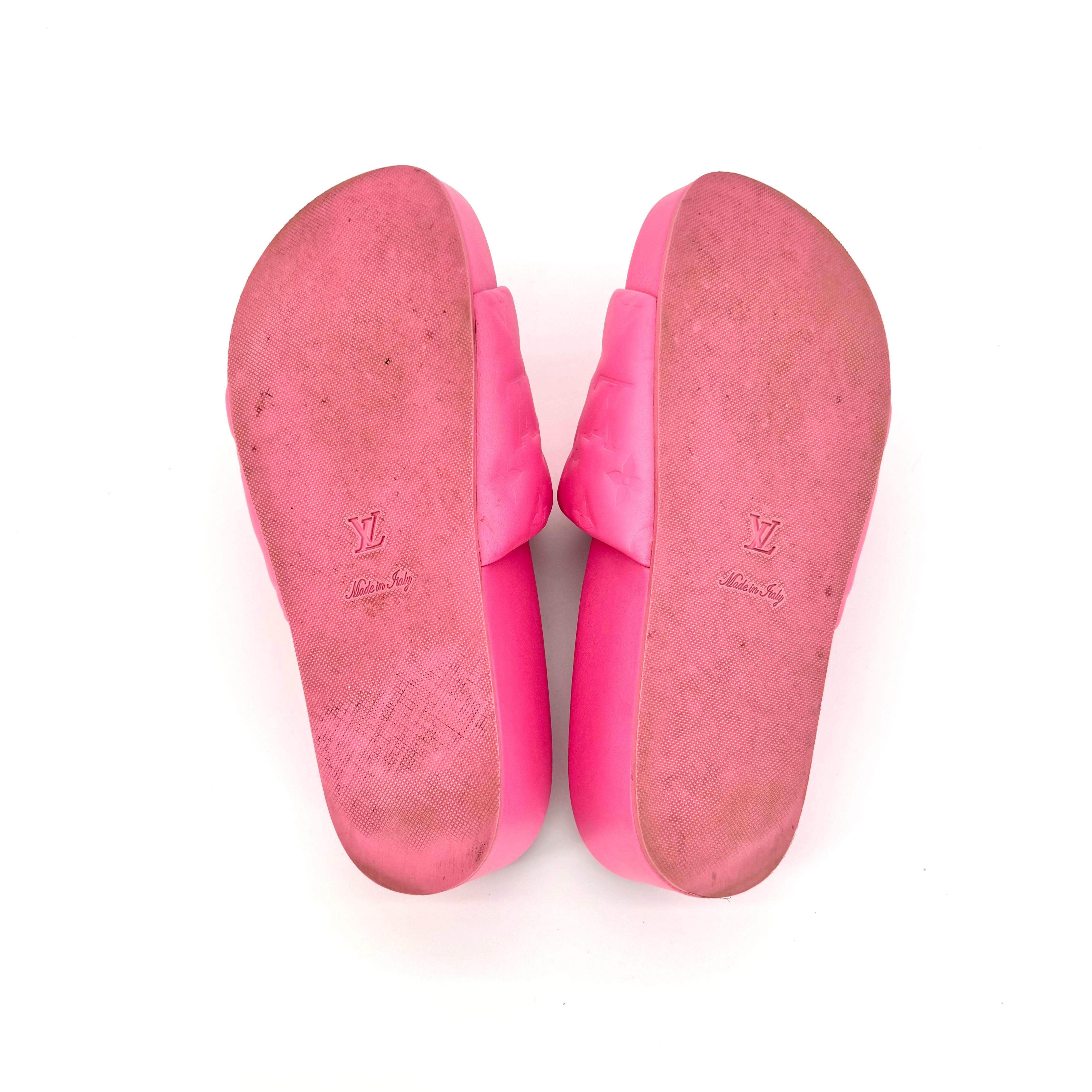 Louis Vuitton Jumbo Comfort Flatform Monogram Mules Slides 38 in vendita 1