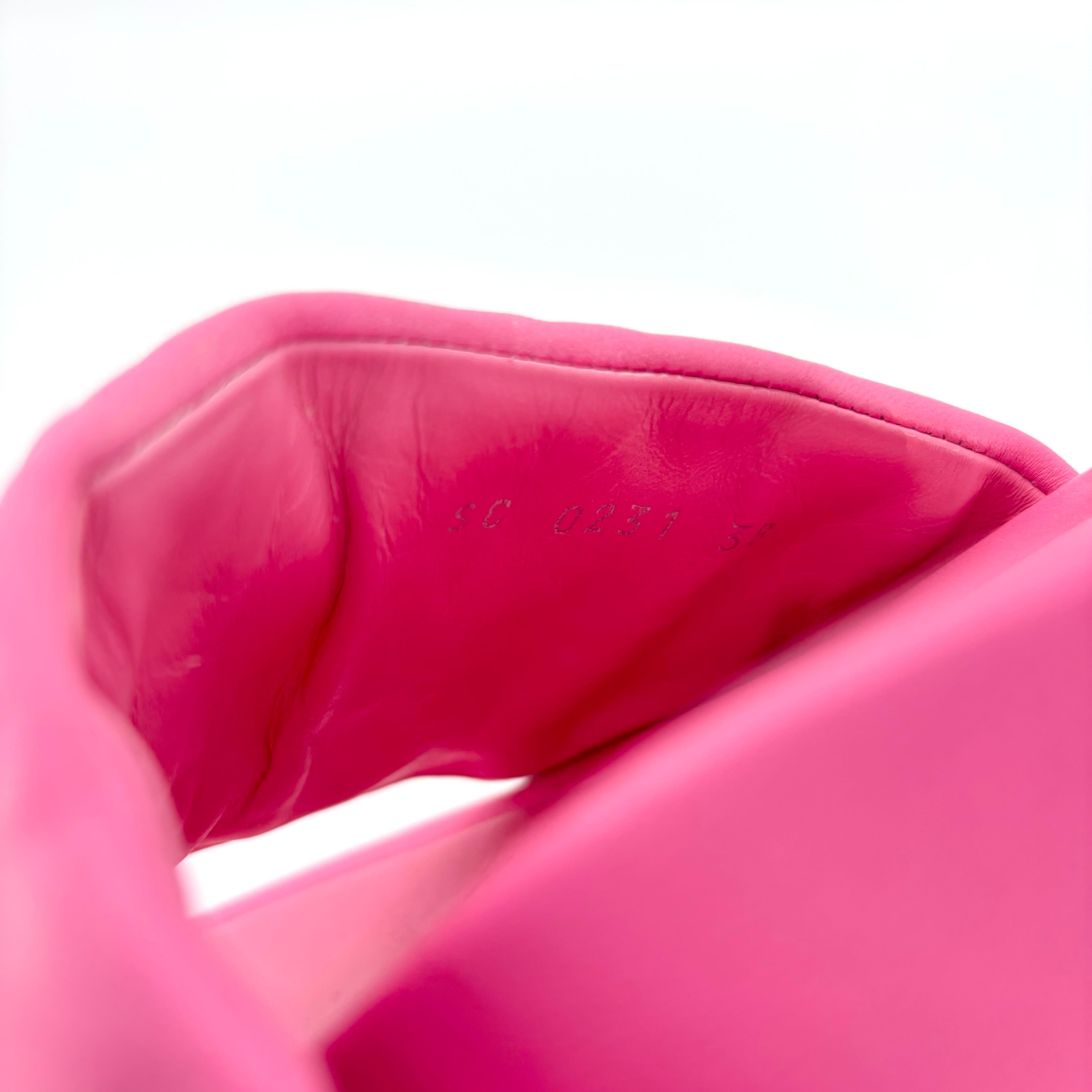 Louis Vuitton Jumbo Comfort Flatform Monogram Mules Slides 38 in vendita 2