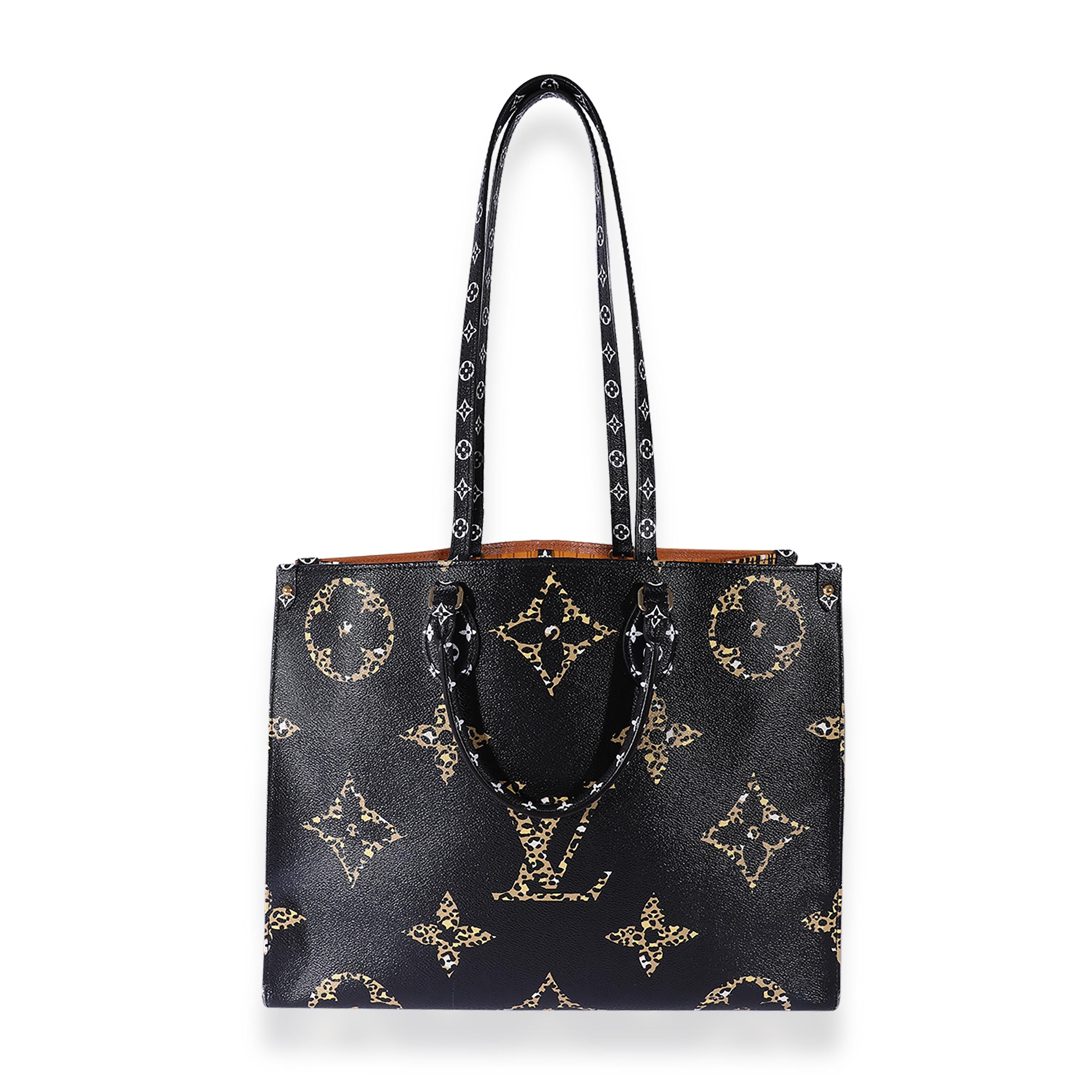 Listing Title: Louis Vuitton Jungle Canvas Onthego GM
SKU: 125152
Condition: Pre-owned 
Handbag Condition: Good
Condition Comments: Good Condition. Scuffing and marks throughout exterior. Heavy corner scuffing. Light scratching at hardware. Heavy