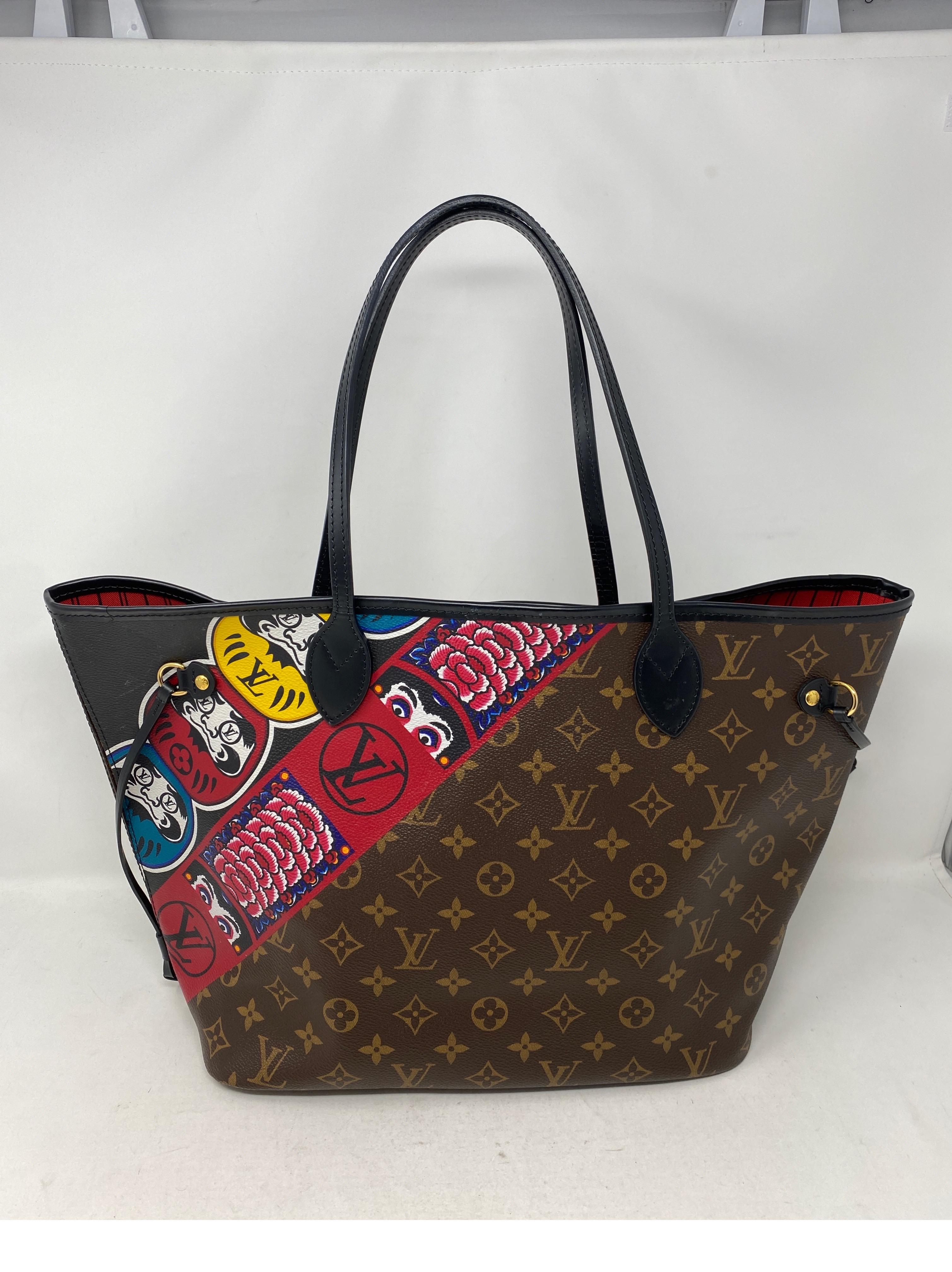 Louis Vuitton Kabuki Neverfull Bag. Rare and limited collection. Good condition. Medium MM size neverfull with Japanese art. Collector's piece. Guaranteed authentic. 