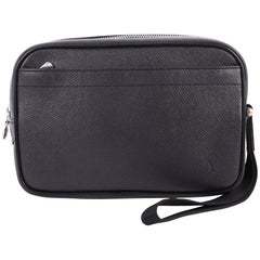 Louis Vuitton Kaluga Pochette Clutch Taiga Leather