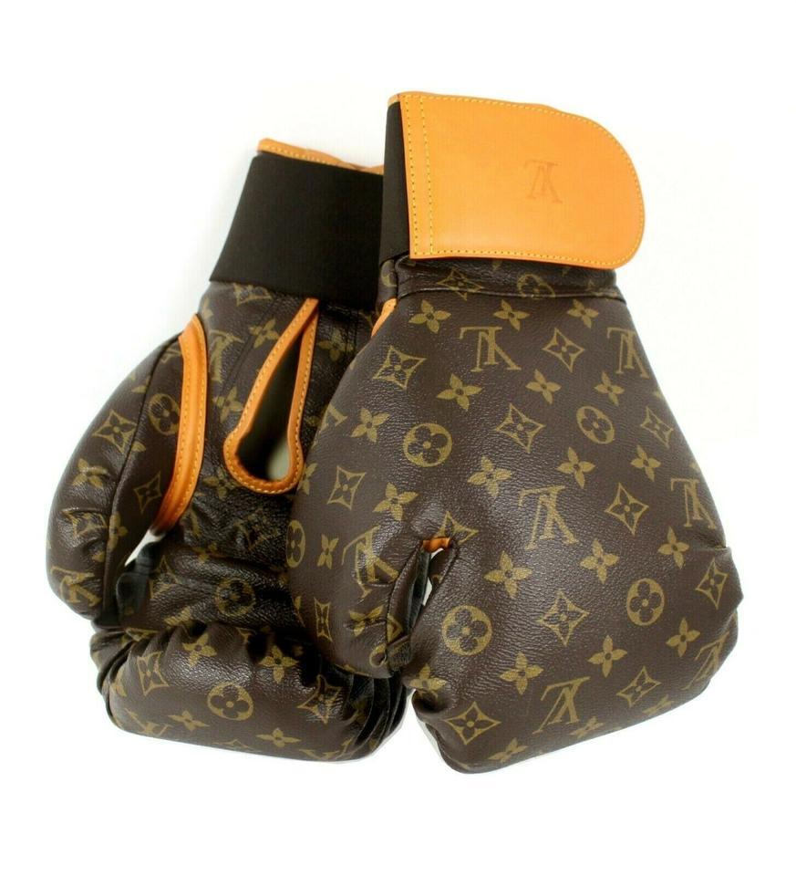 Black Louis Vuitton Karl Lagerfeld Ultra Rare Limited Monogram Boxing Glove Set 859629 For Sale