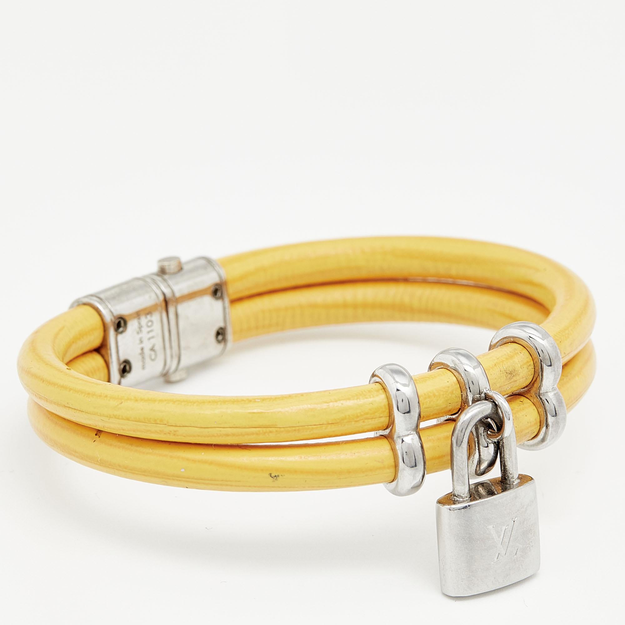 Louis Vuitton, A Keep it twice monogram bracelet. Marked LV