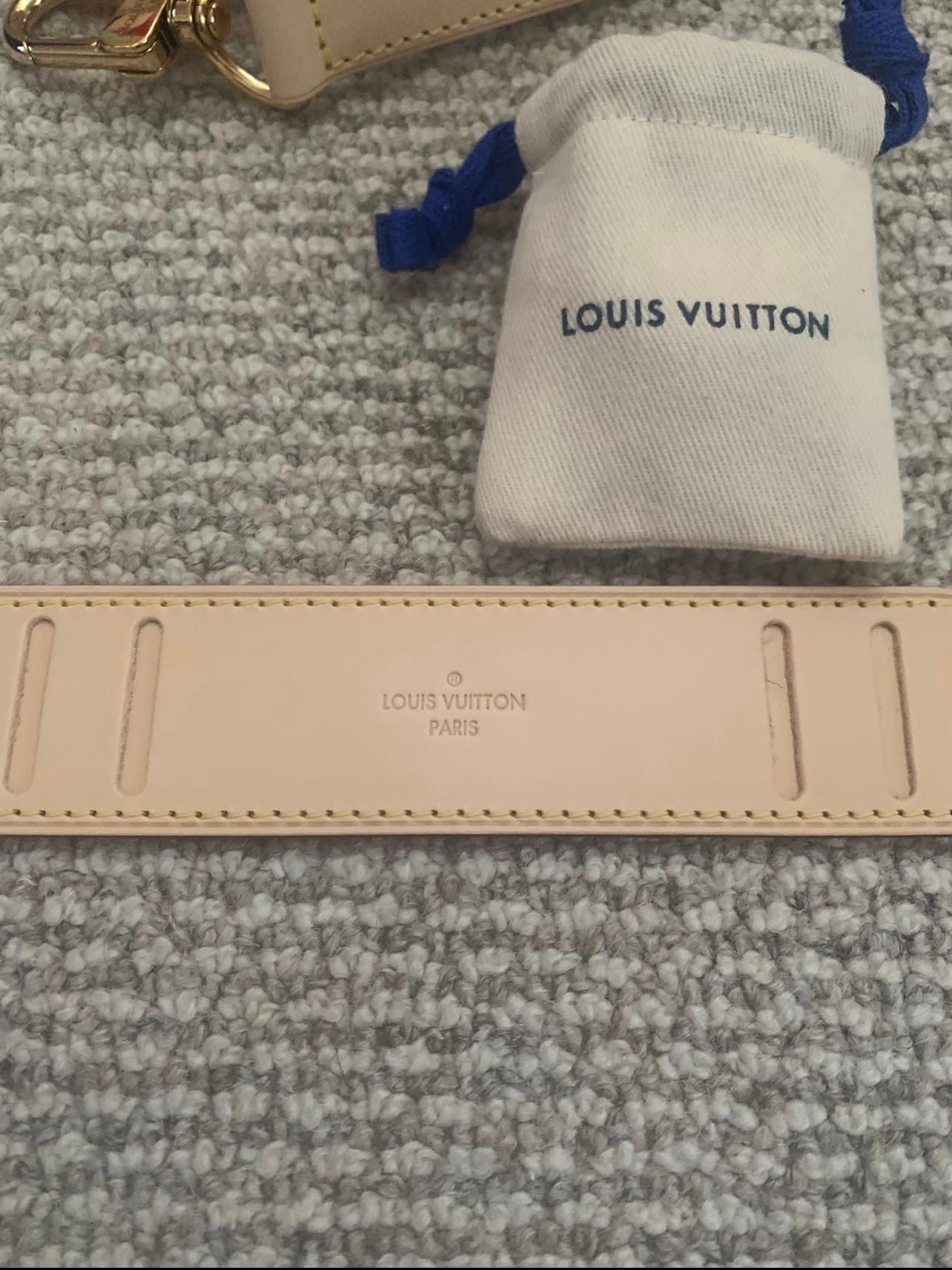 Louis Vuitton Keepall 45 bandoulière Royal Wedding Collection.) 1