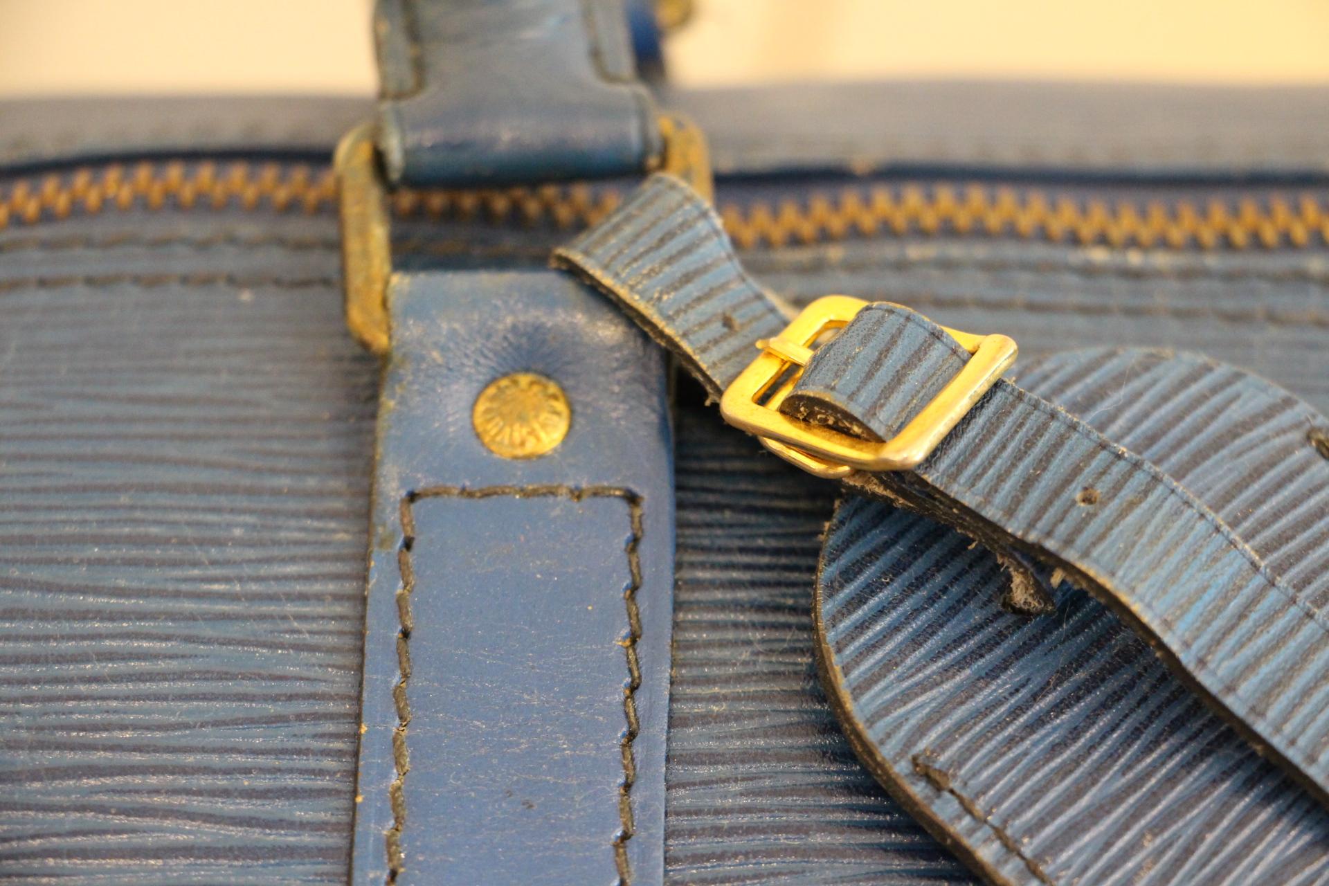Louis Vuitton Keepall 50 Bag In Blue Epi Leather  2