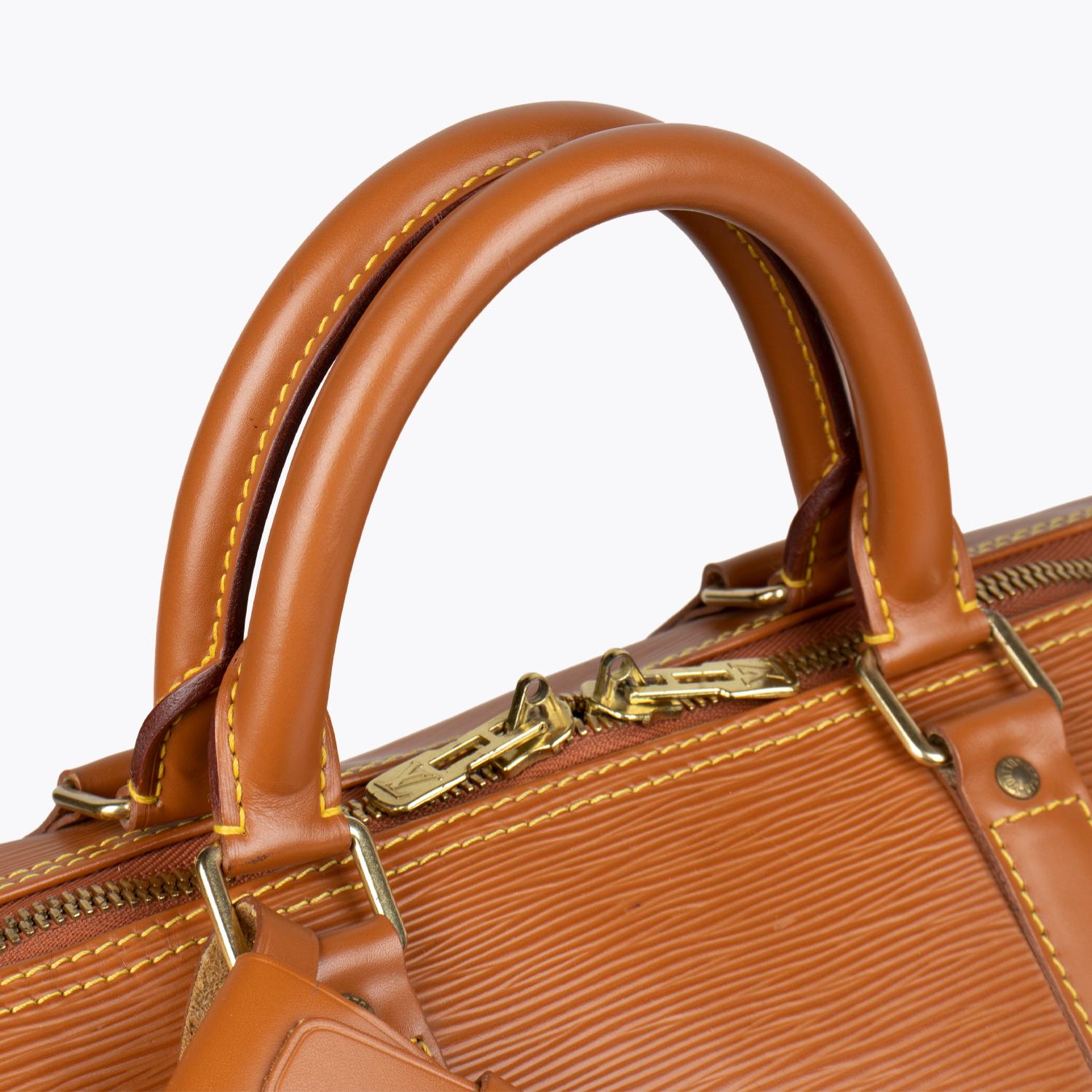 Women's or Men's Louis Vuitton Keepall 50 Epi Bag For Sale
