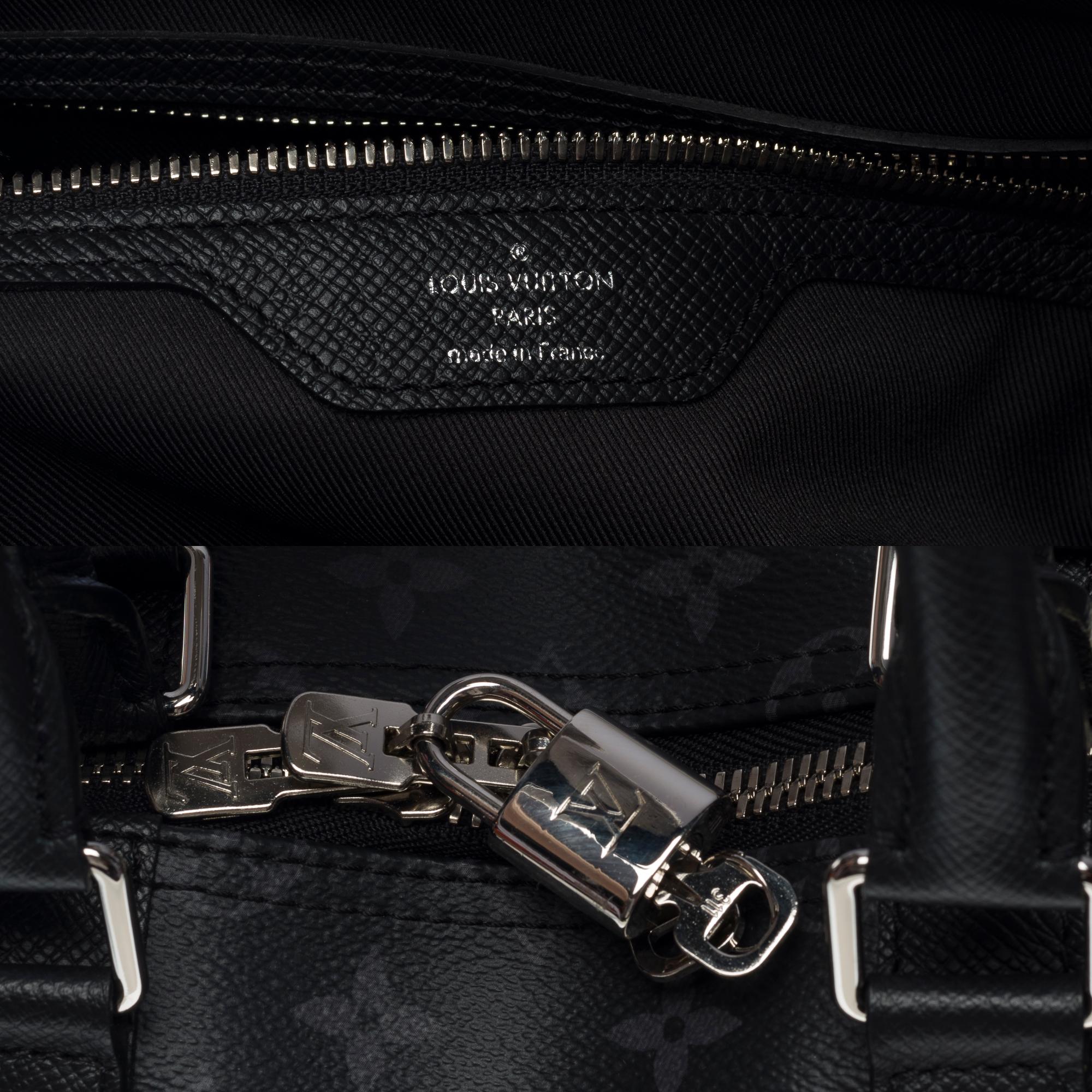 Sac de voyage Louis Vuitton Keepall 50 Taigarama en toile noire et cuir, SHW en vente 1