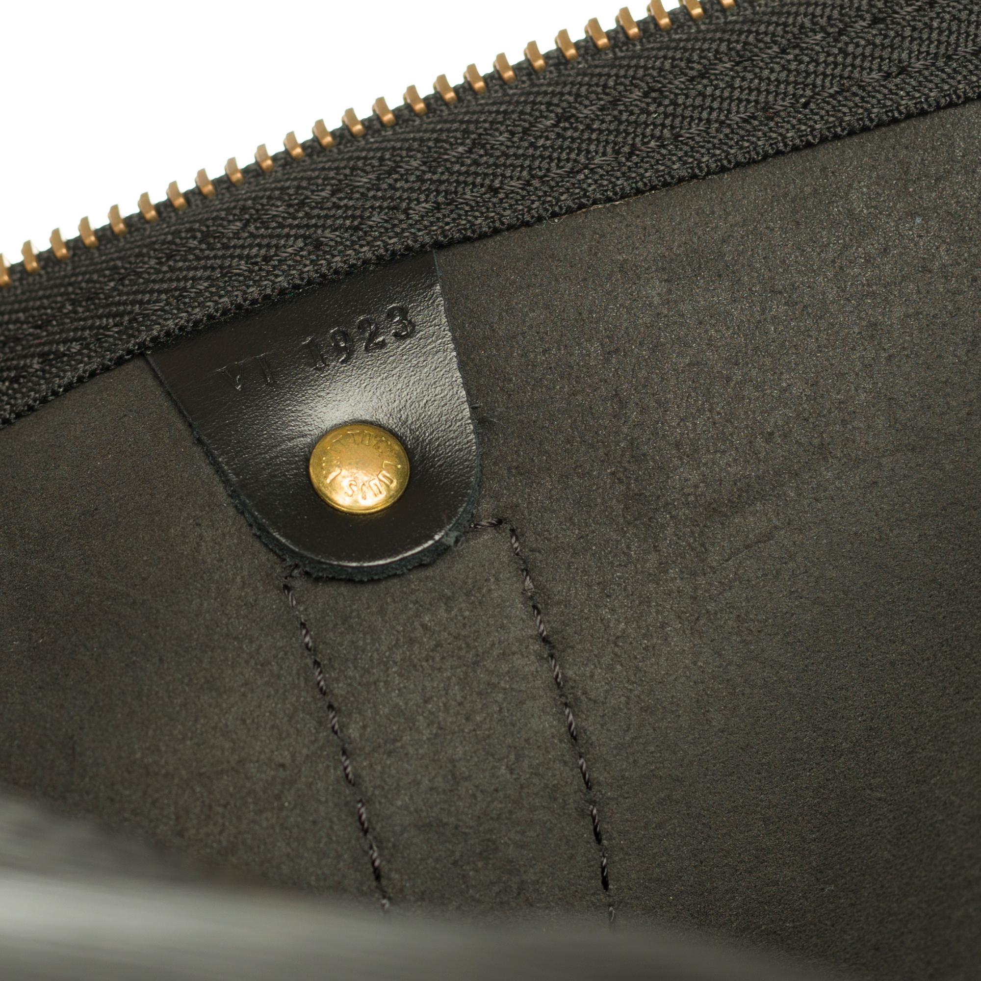 Louis Vuitton Keepall 50 Travel bag in black épi leather 2
