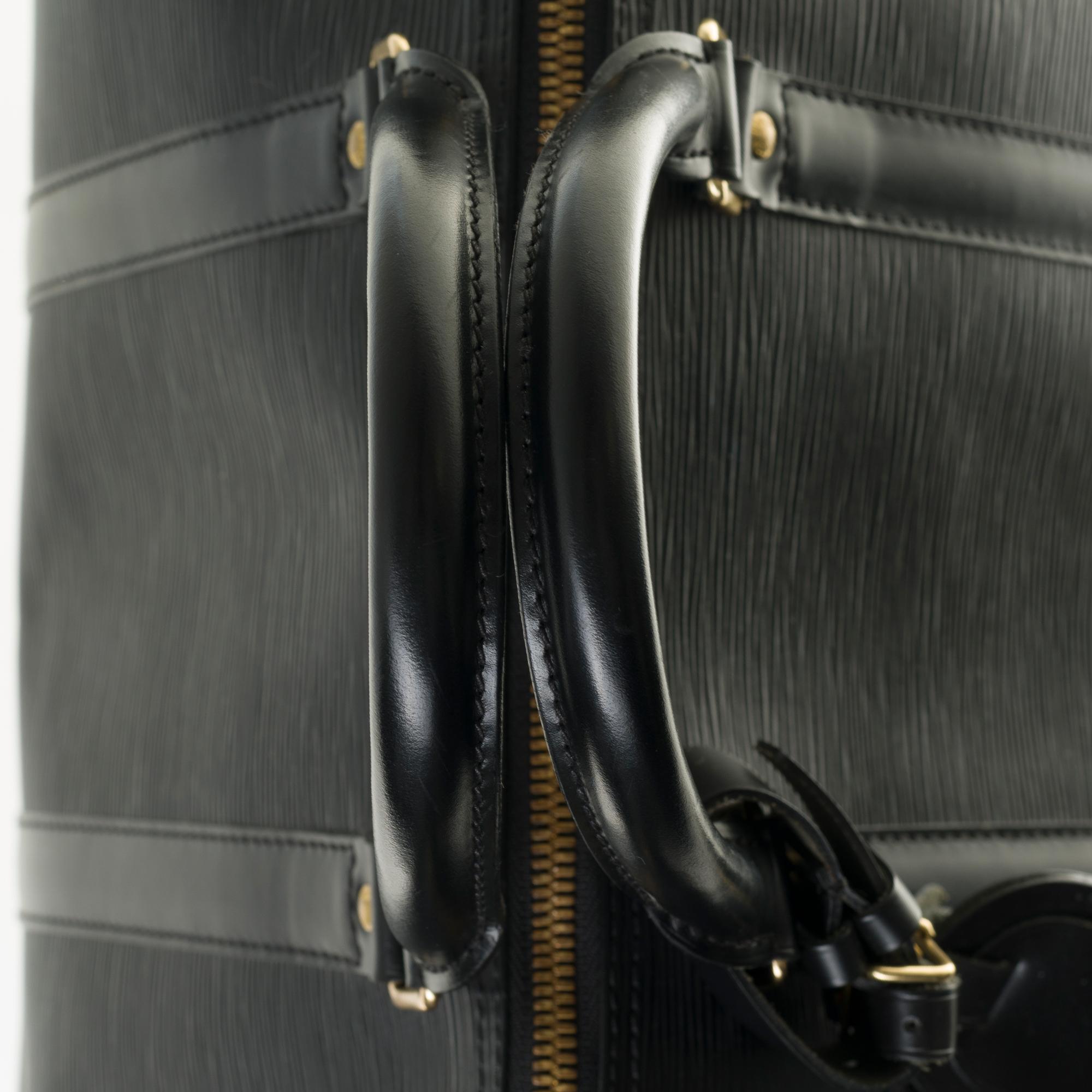 Louis Vuitton Keepall 50 Travel bag in black épi leather 1