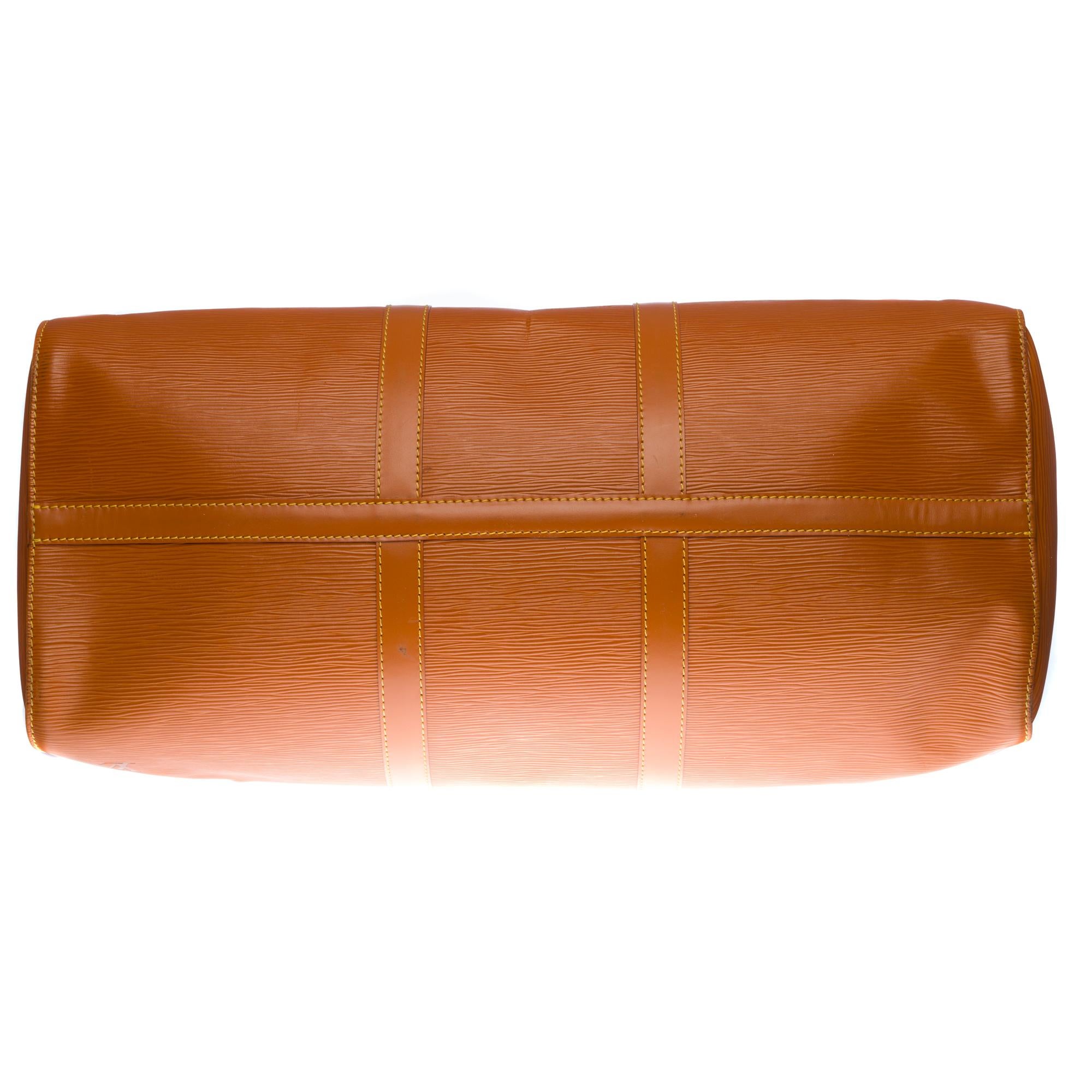 Louis Vuitton Keepall 50 Travel bag in Cognac épi leather 2