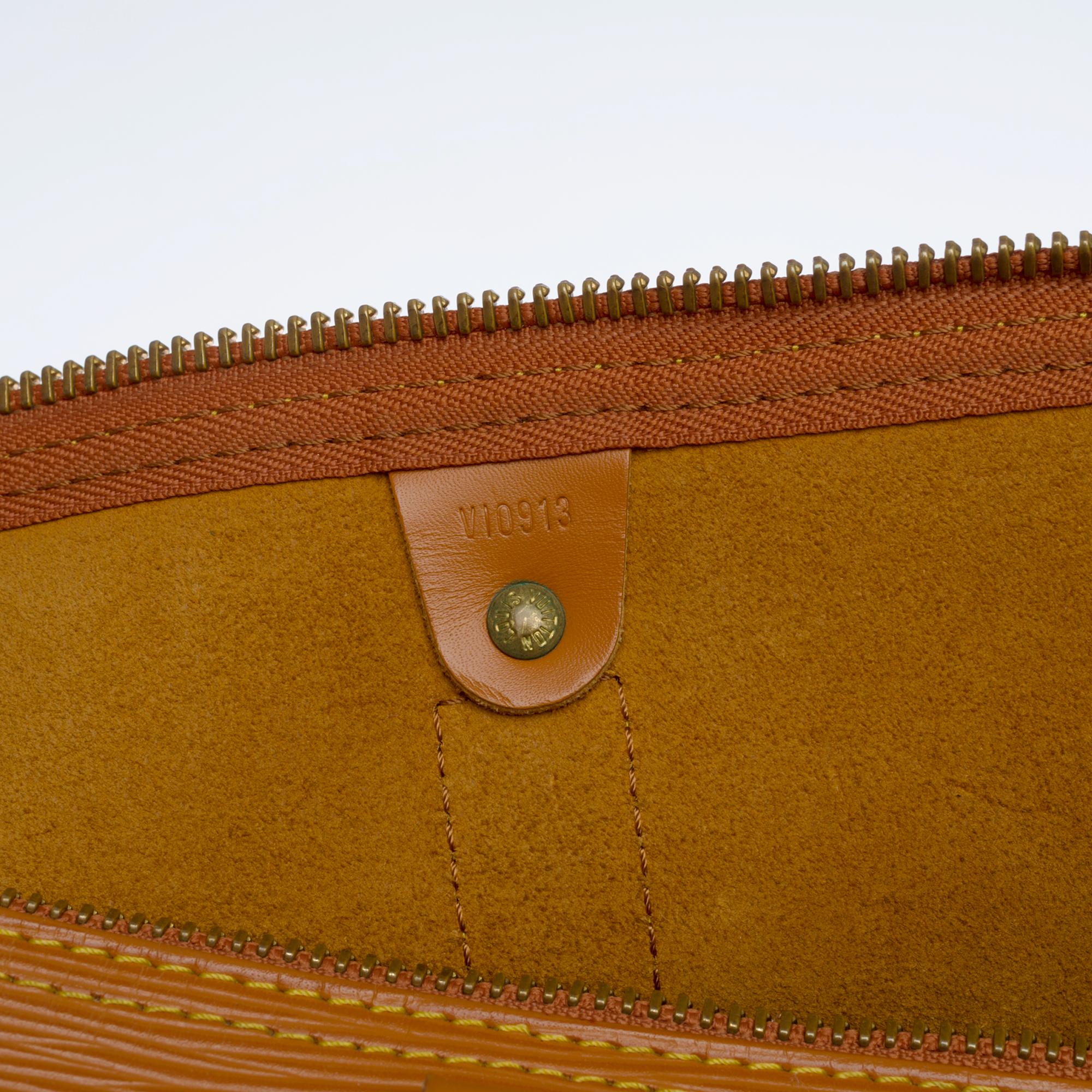 Brown Louis Vuitton Keepall 50 Travel bag in Cognac épi leather