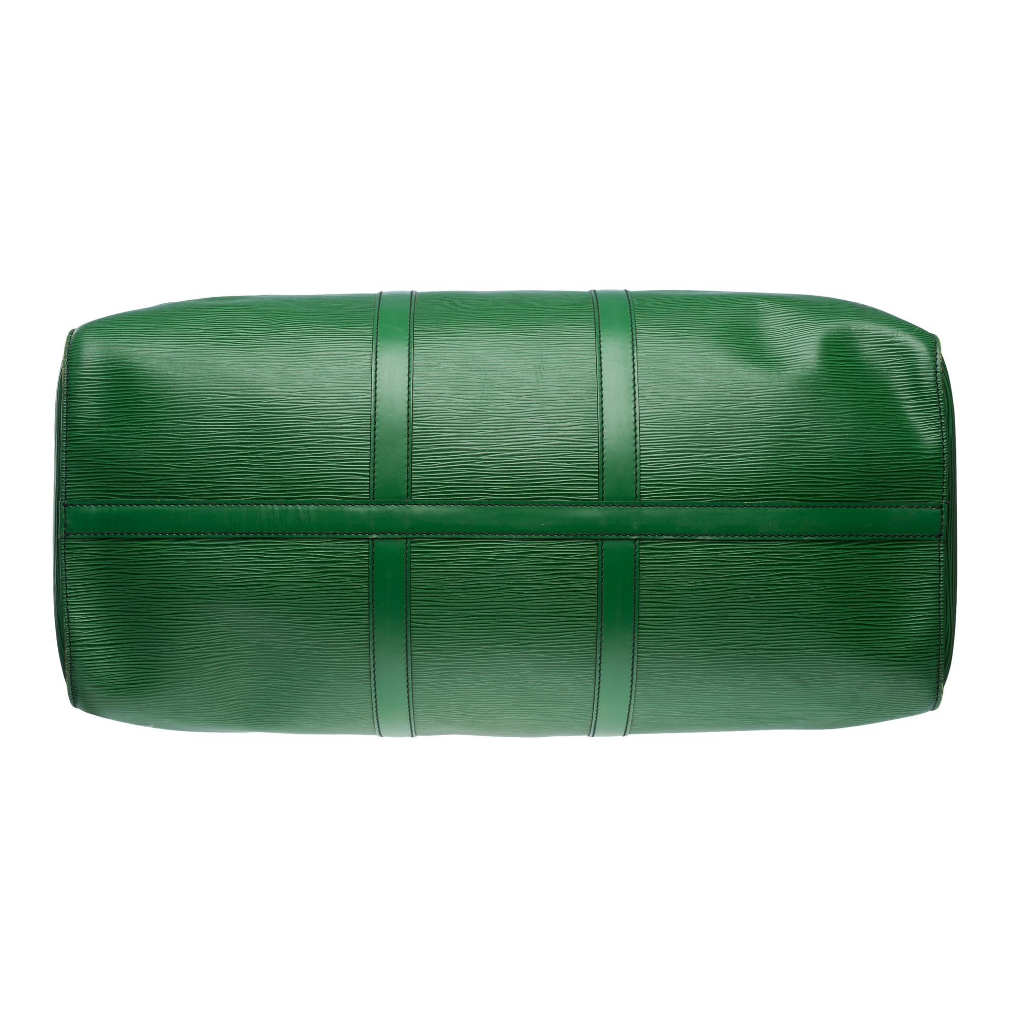 Louis Vuitton Keepall 50 Reisetasche aus grünem épi-Leder, GHW im Angebot 6