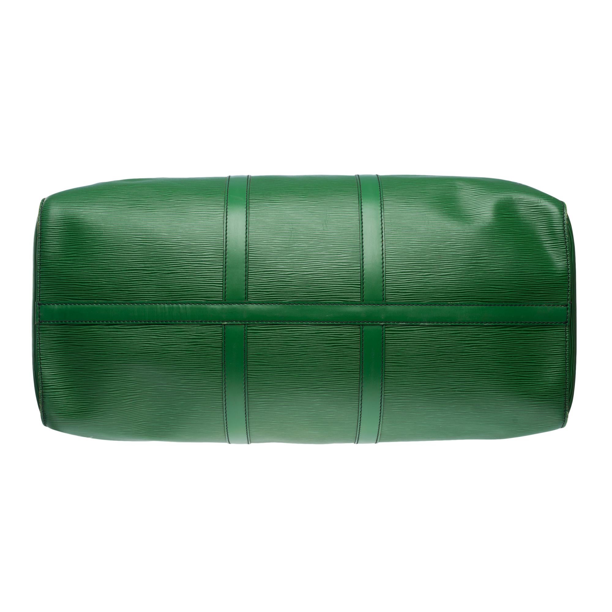 Sac de voyage Louis Vuitton Keepall 50 en cuir épi vert, GHW en vente 6