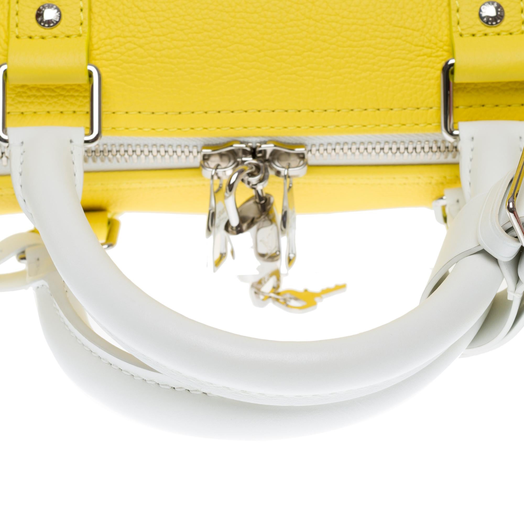 Louis Vuitton Keepall 50 Travel bag strap in yellow grained leather, PHW For Sale 4