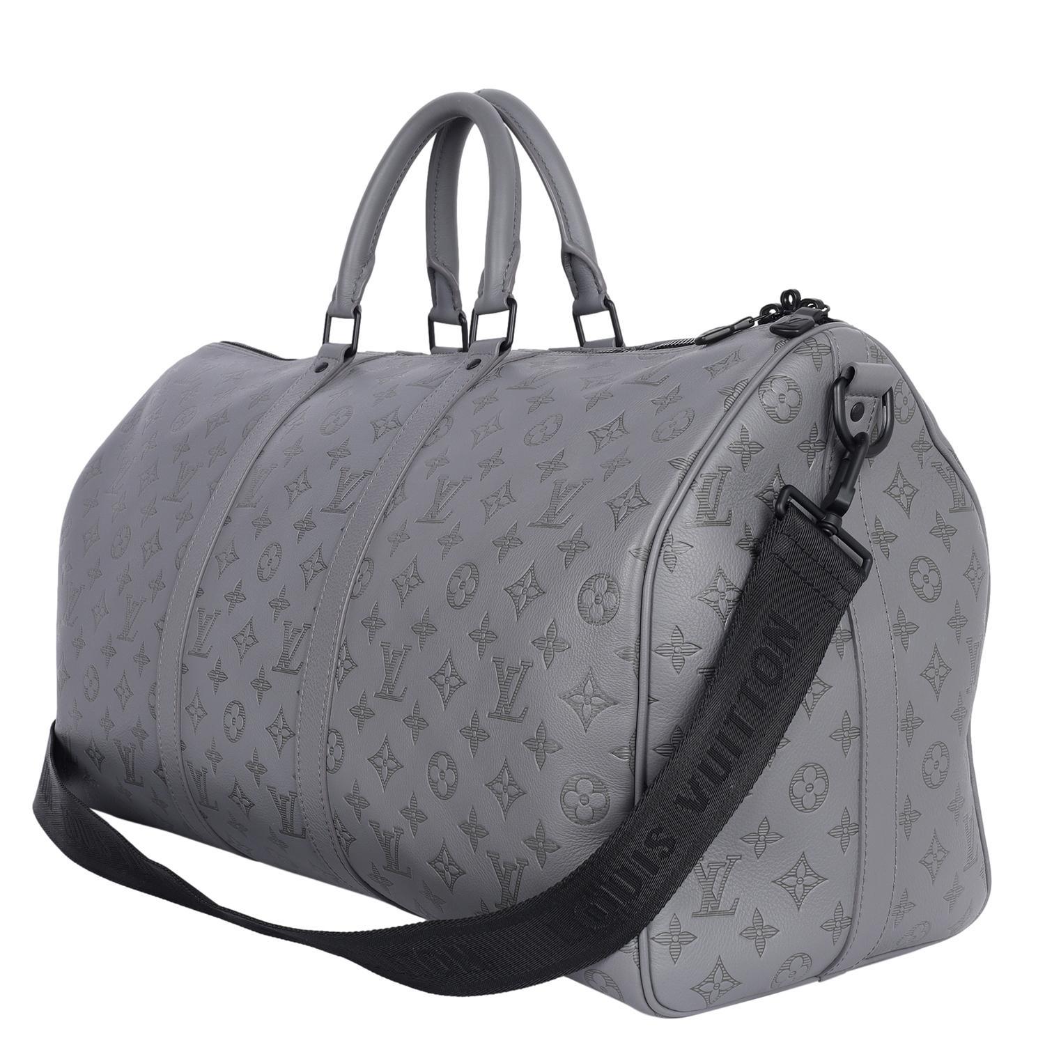 Women's or Men's LOUIS VUITTON Keepall 50B Bandouliere Grey For Sale