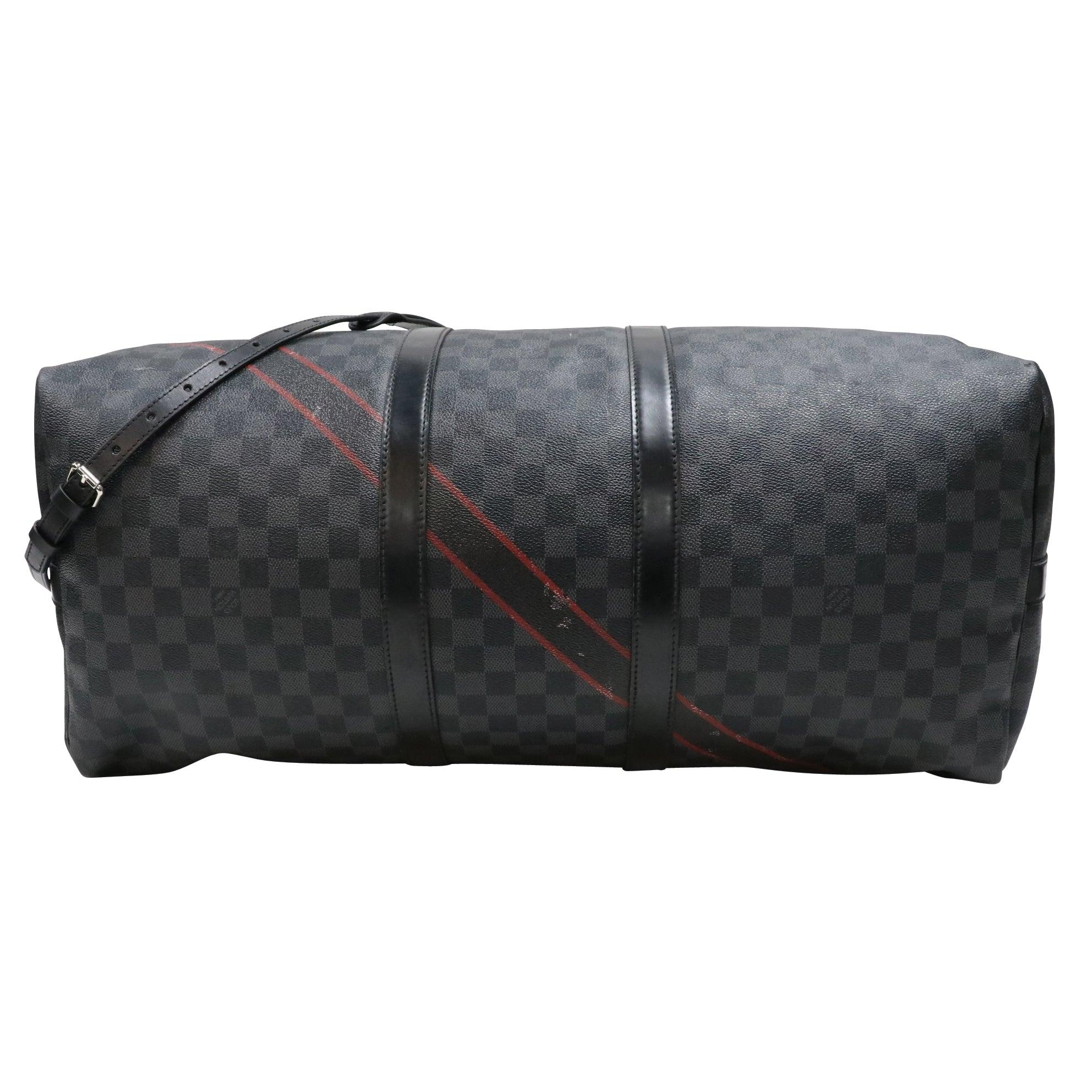 Black Louis Vuitton Keepall 55 Damier Graphite Travel Bag LV-B1017P-A001