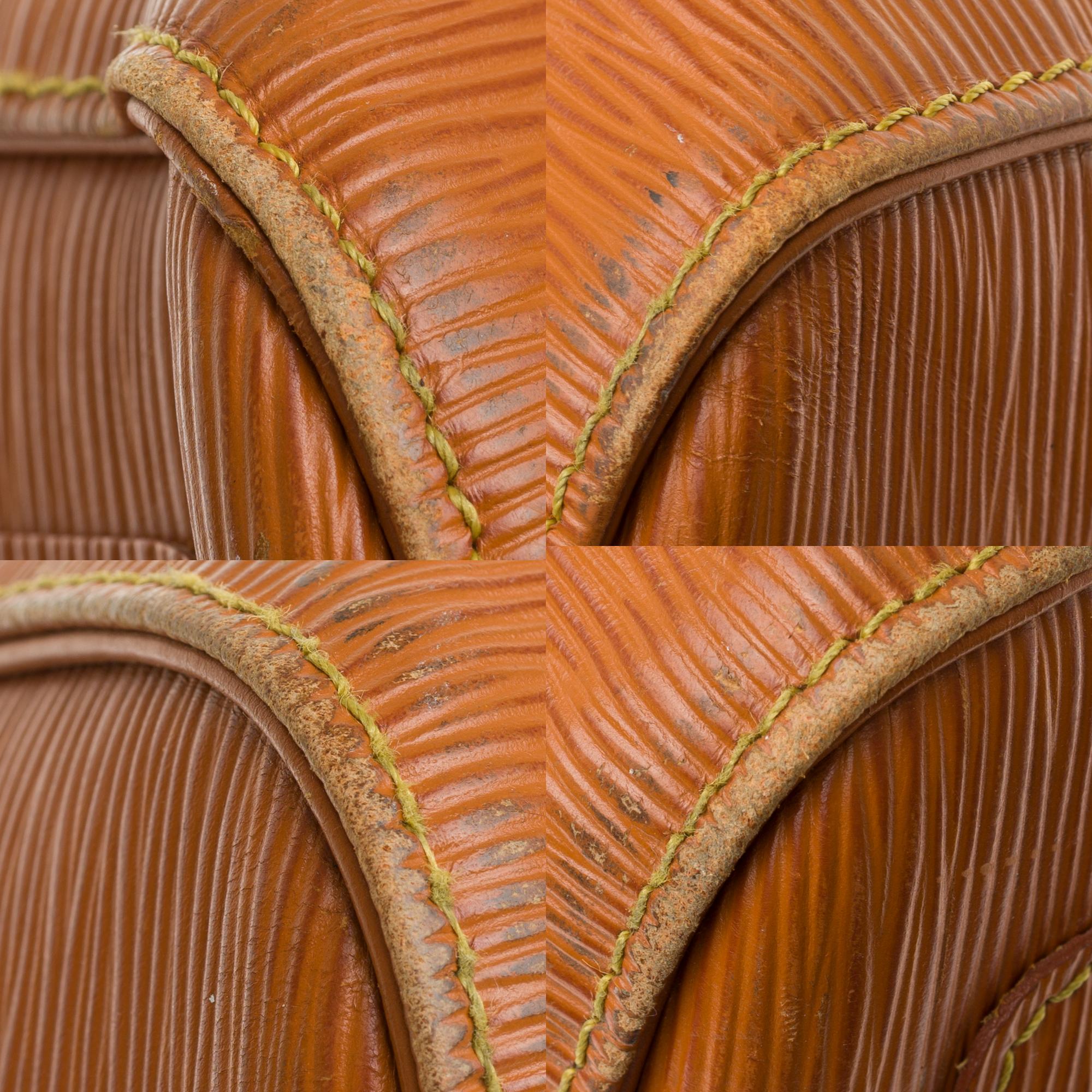 Louis Vuitton Keepall 55 in cognac épi leather 2
