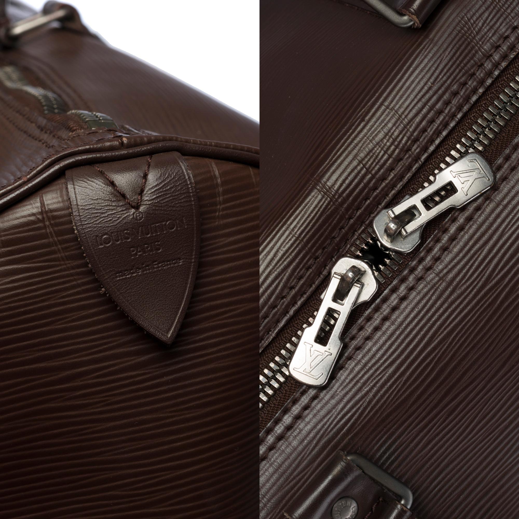 Women's or Men's Louis Vuitton Keepall 55 Travel bag in Brown épi leather, matte SHW
