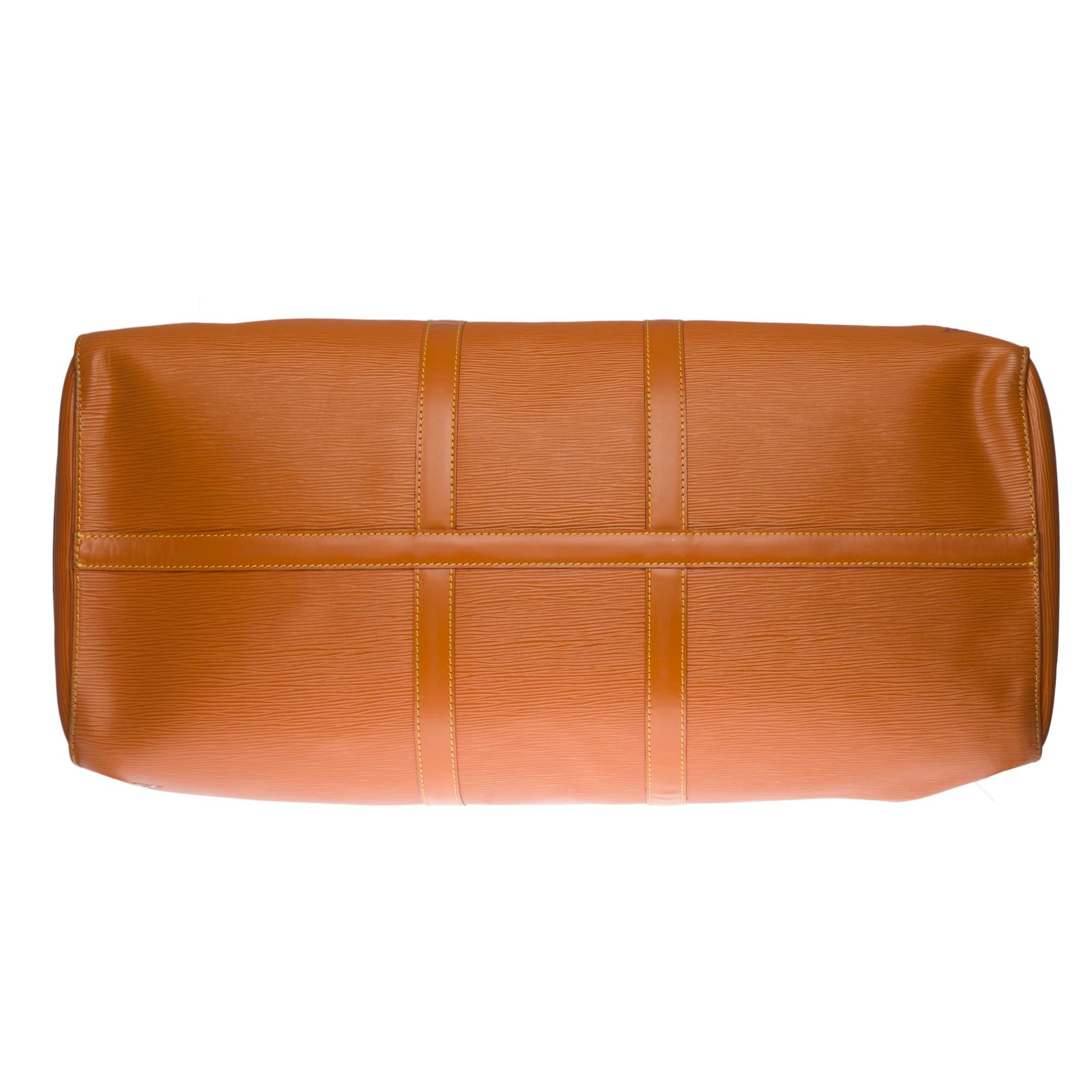 Louis Vuitton Keepall 55 Travel bag in cognac épi leather 1